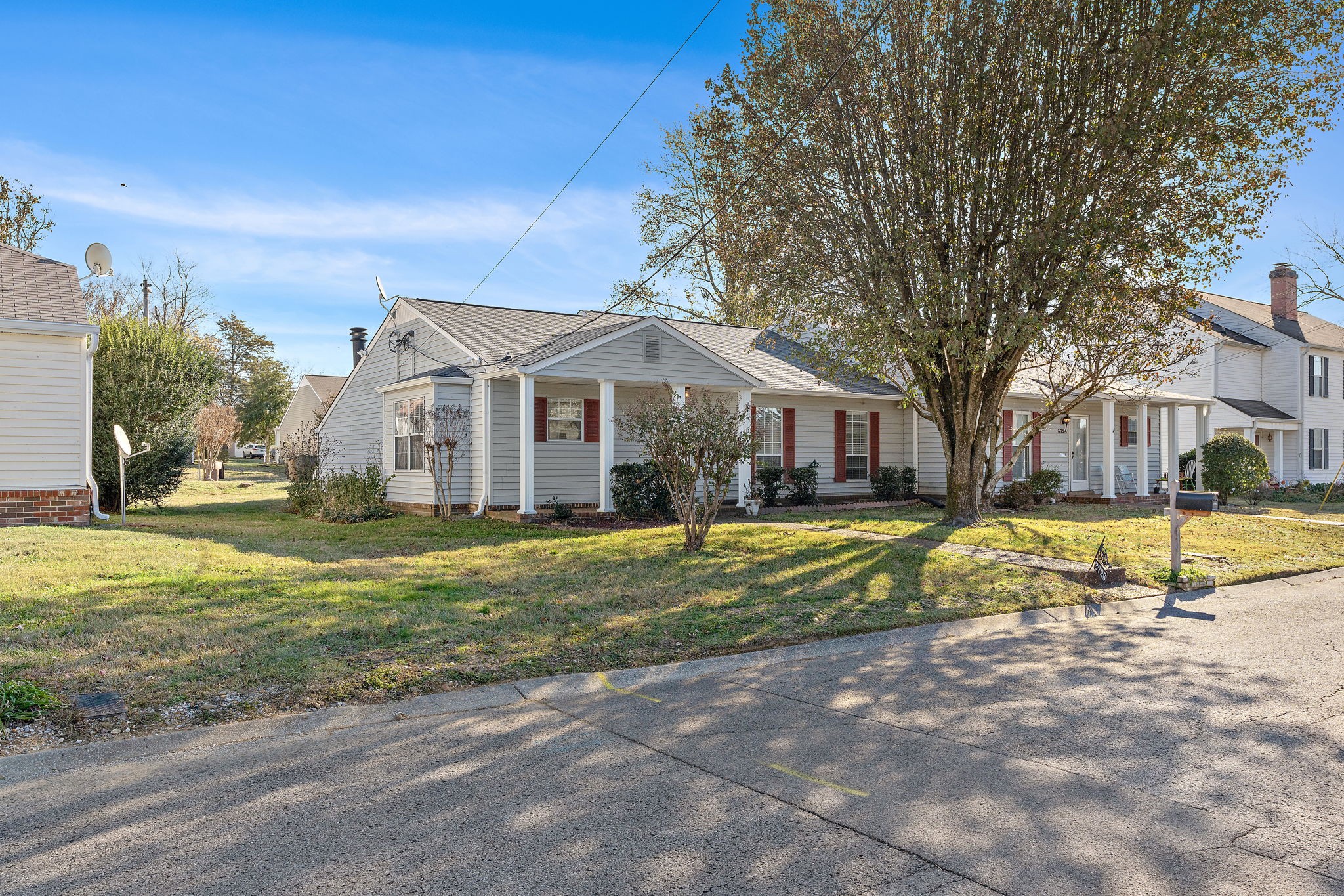 3726 Colonial Heritage Dr