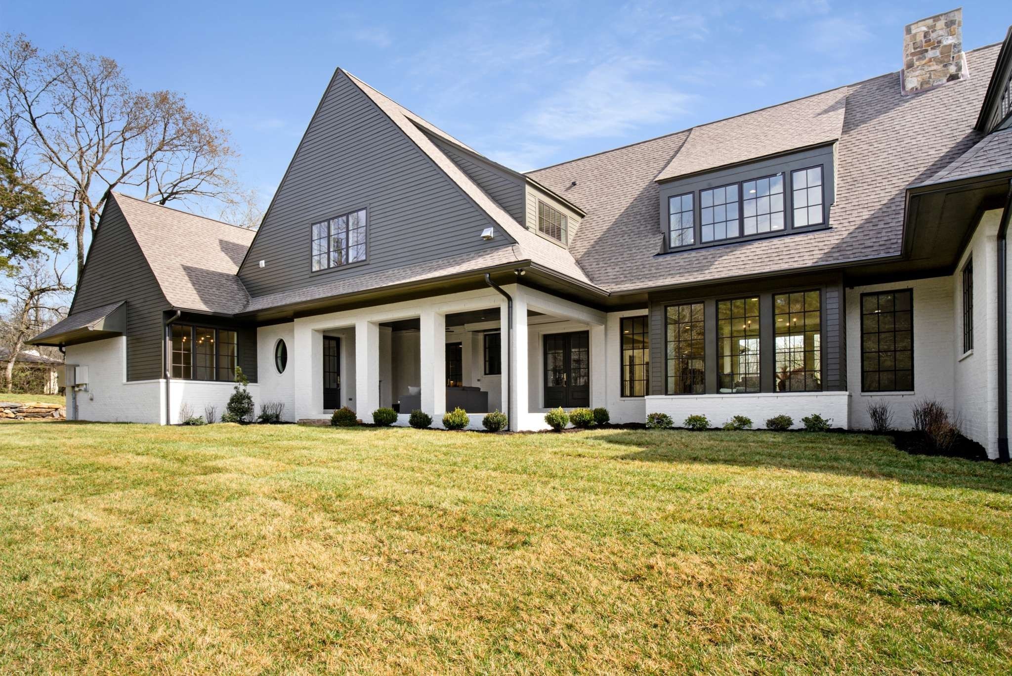 6104 Hickory Valley Rd