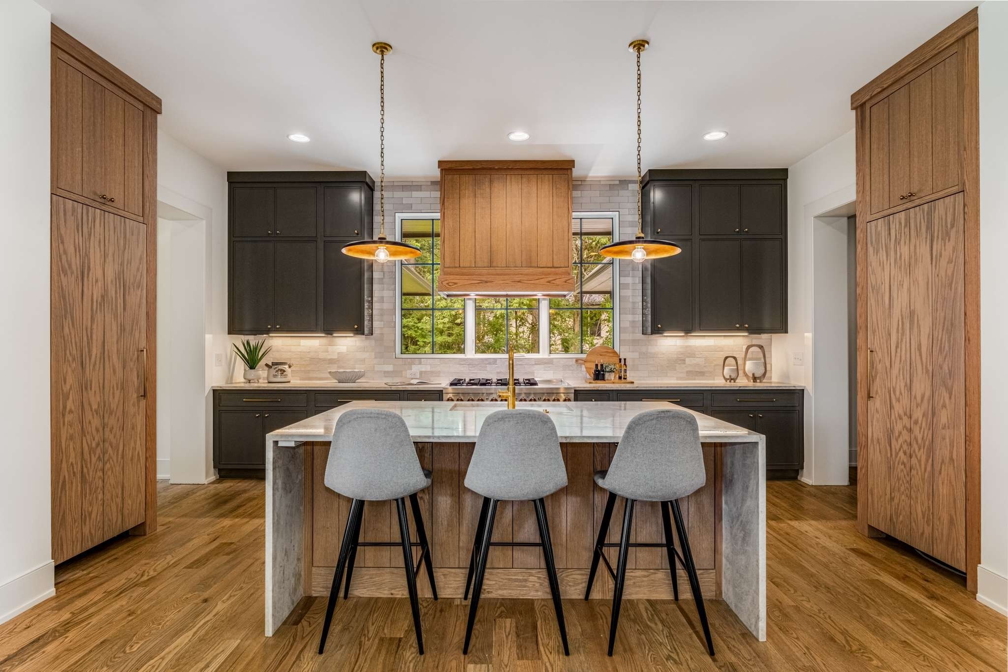 6104 Hickory Valley Rd