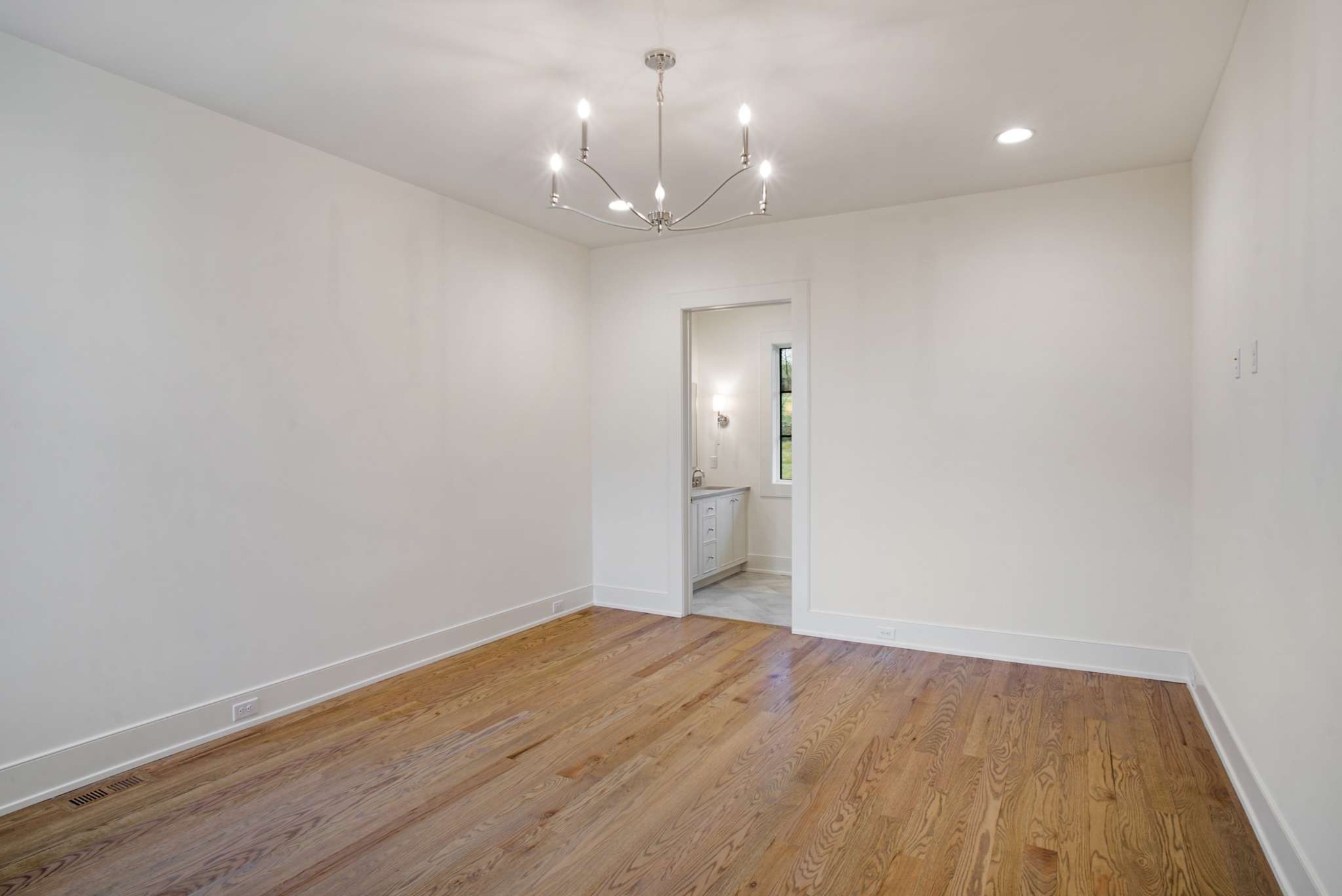 6104 Hickory Valley Rd
