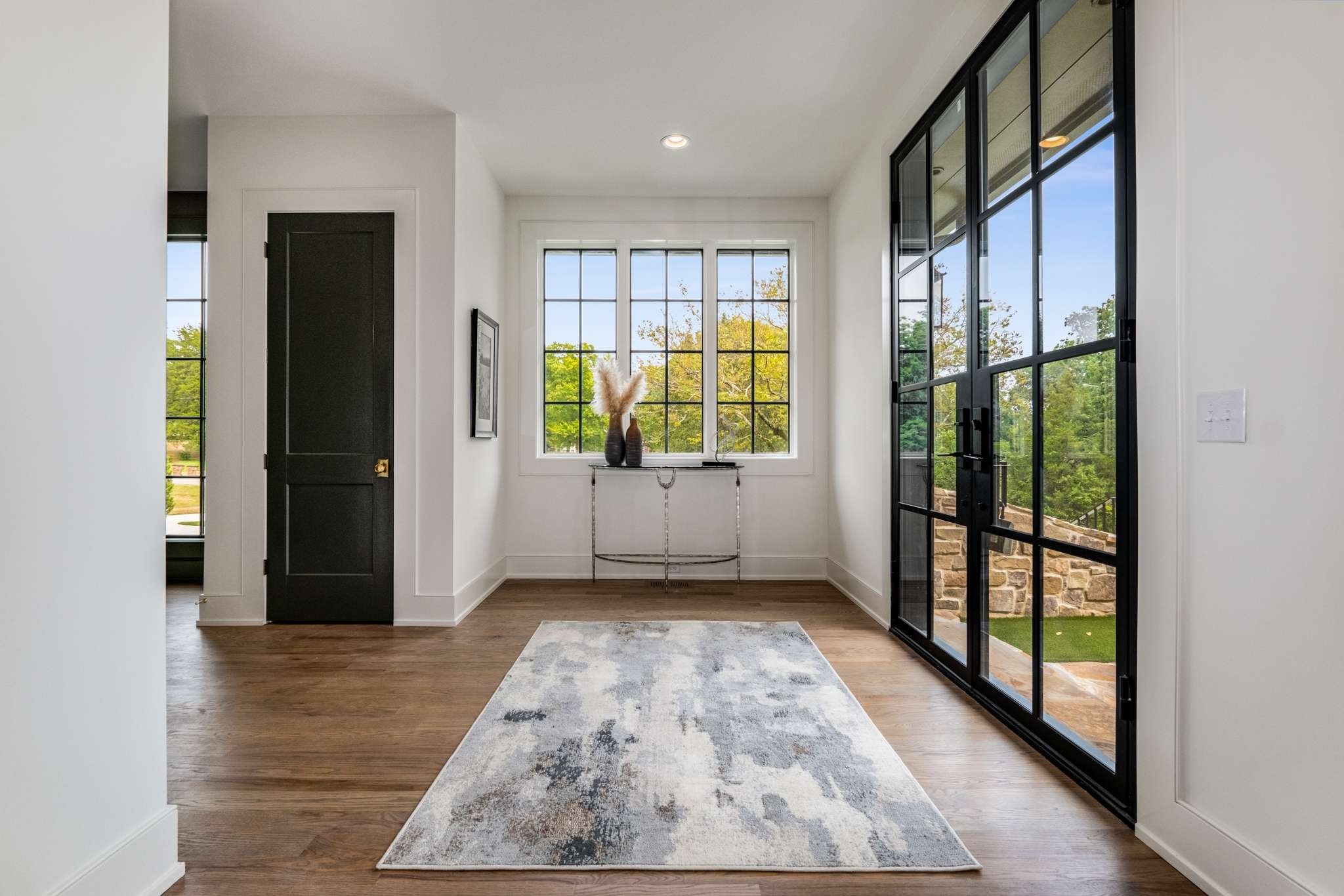 6104 Hickory Valley Rd