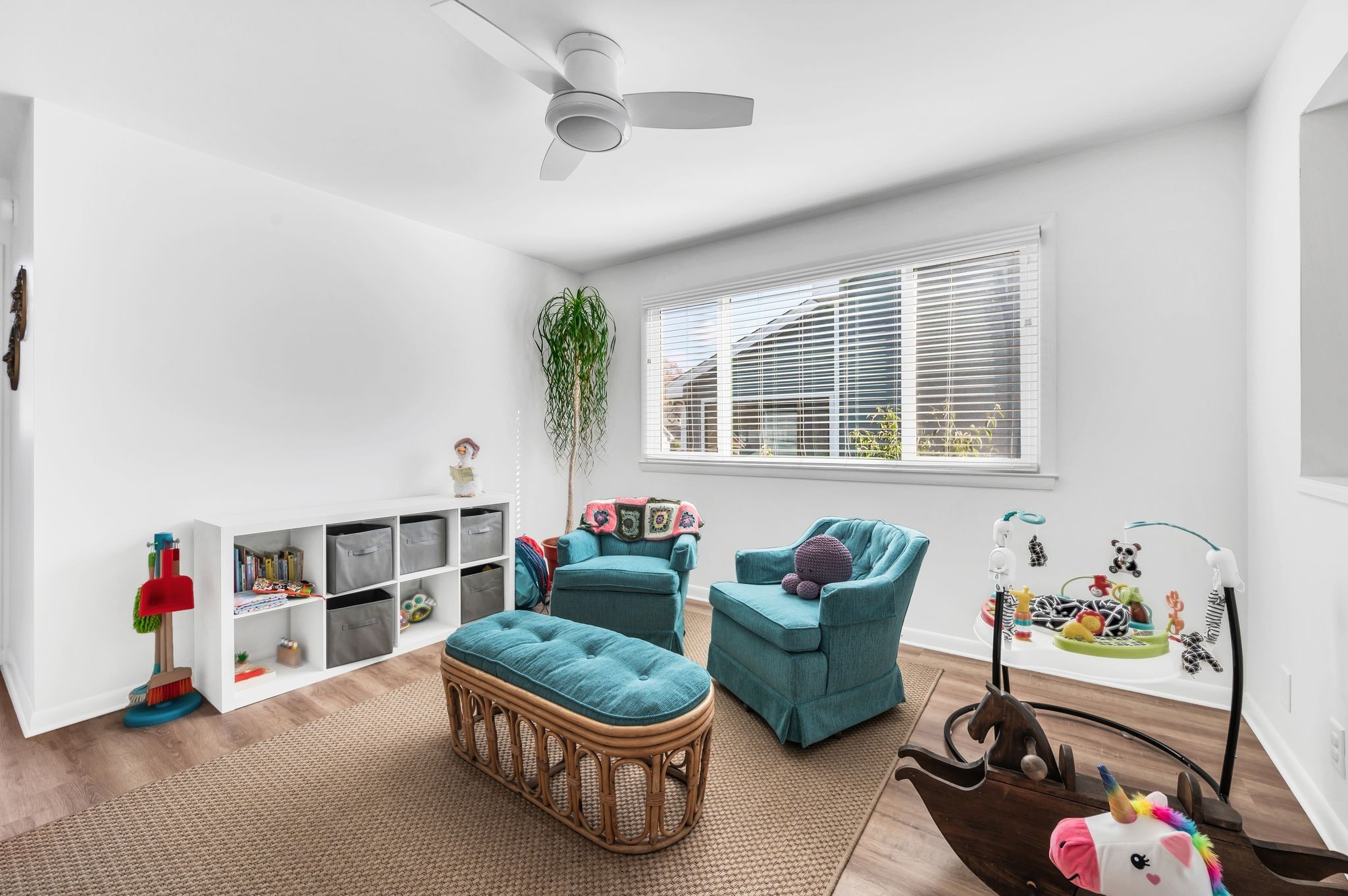 415 Belle Pointe Dr
