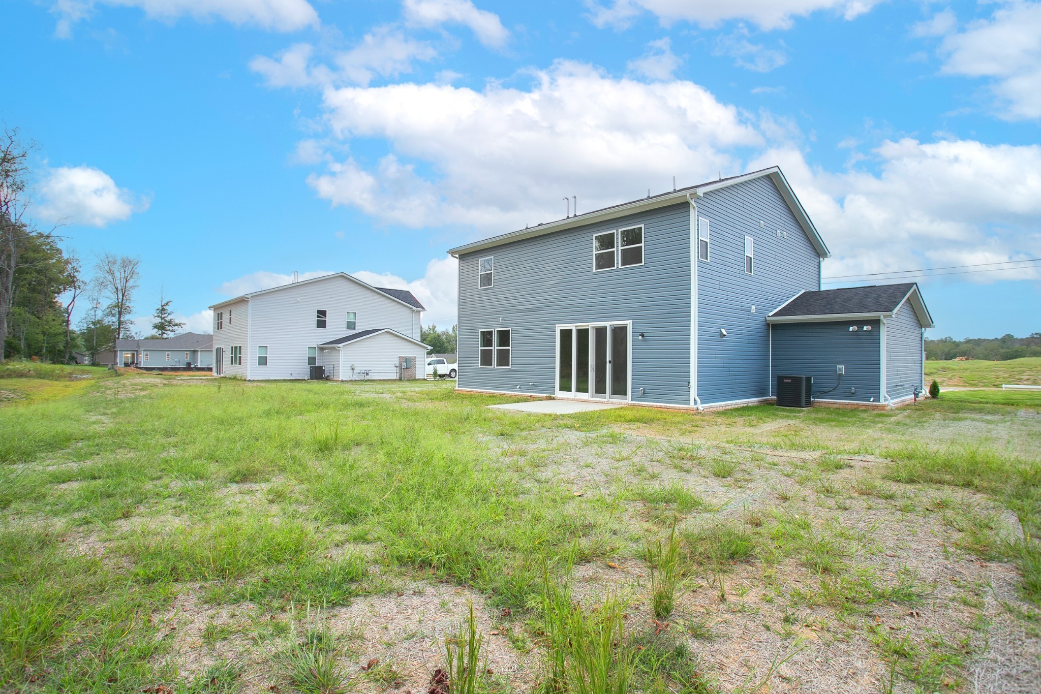 402 Hickory Pointe Dr Lapis