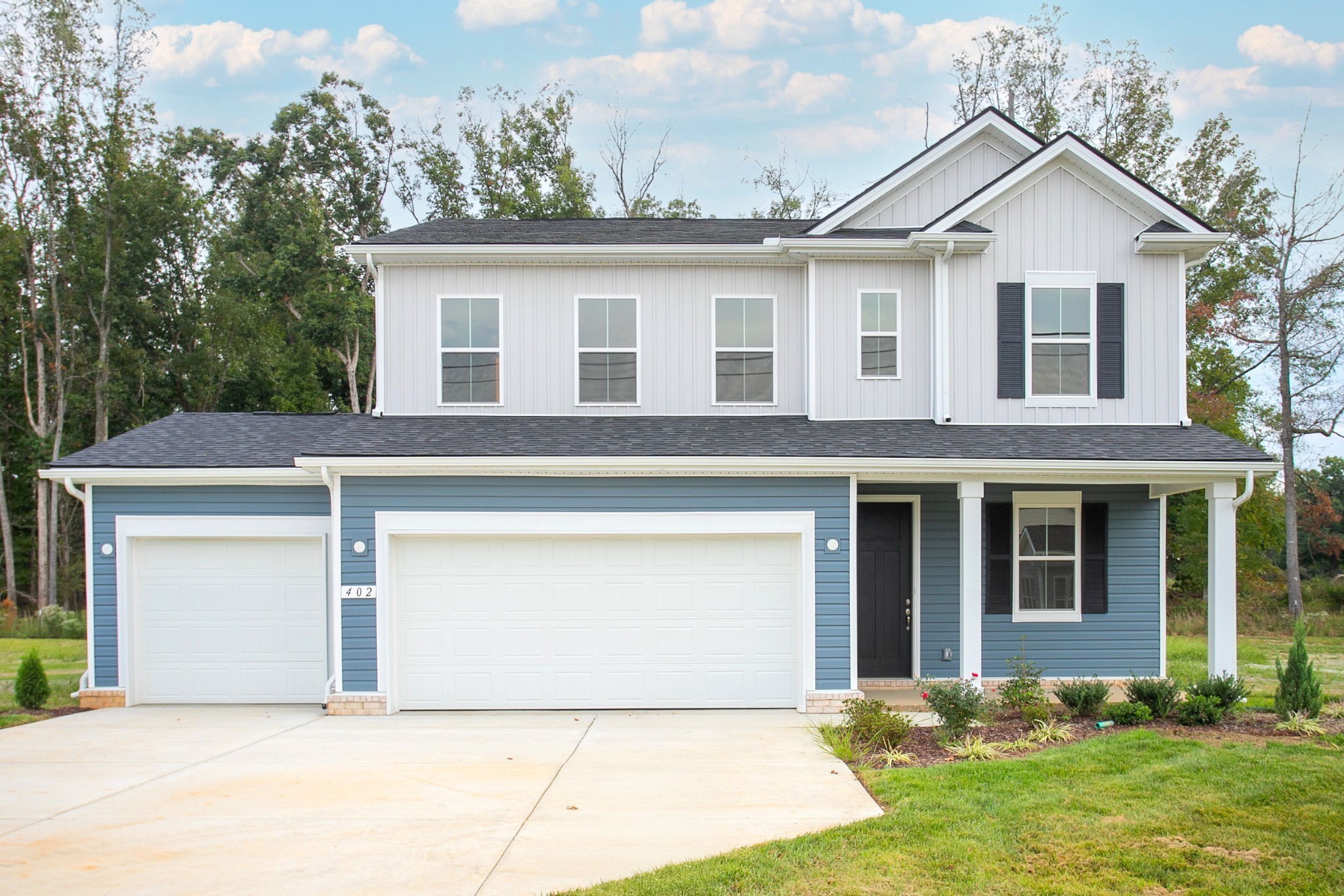 402 Hickory Pointe Dr Lapis