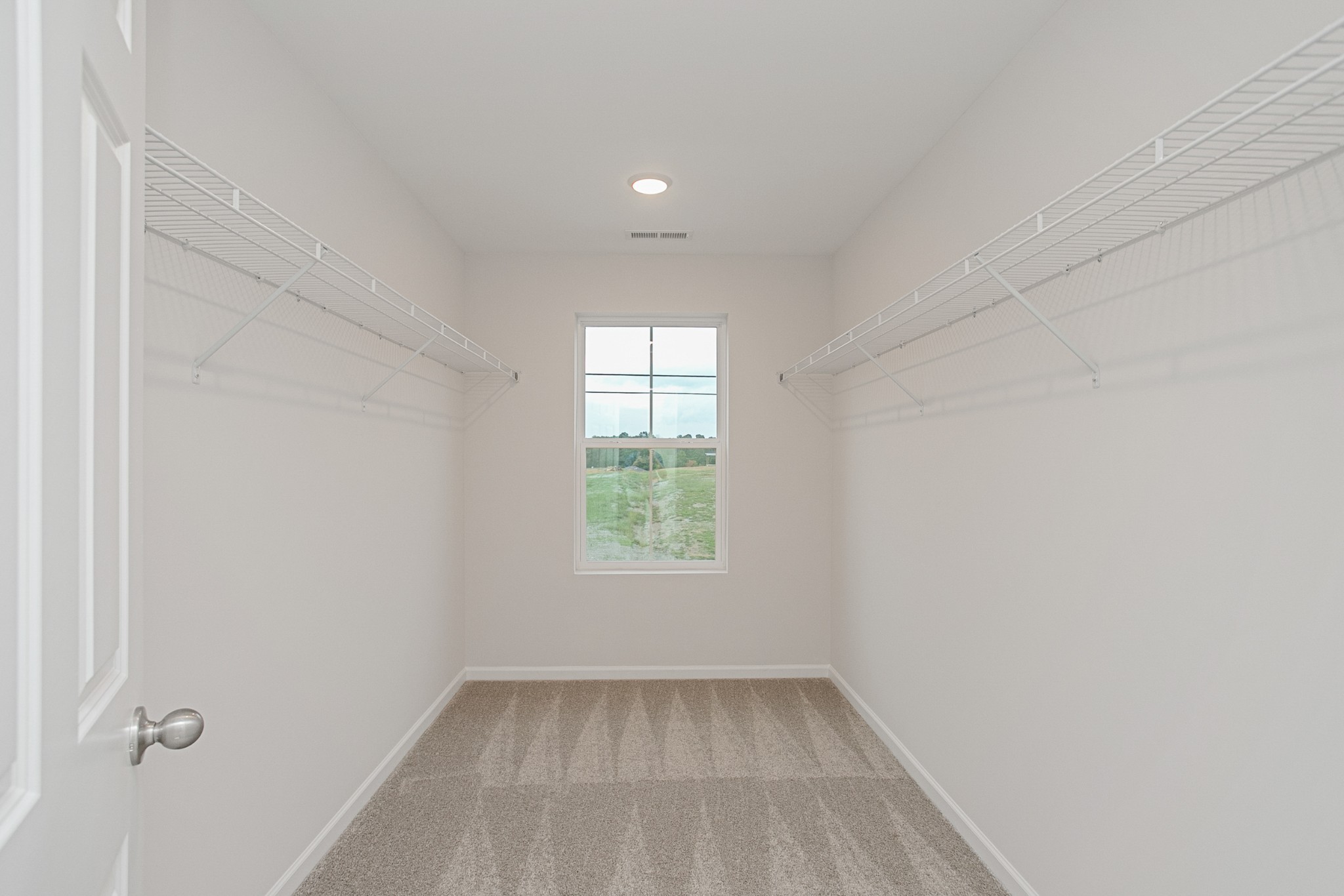 402 Hickory Pointe Dr Lapis
