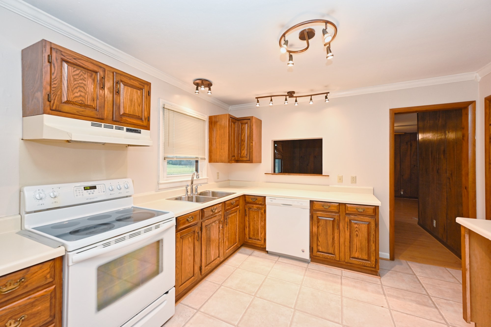 6206 Patton Rd