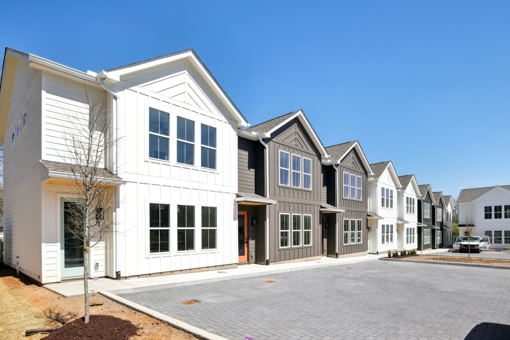 908 Anderson Ln Unit: 6