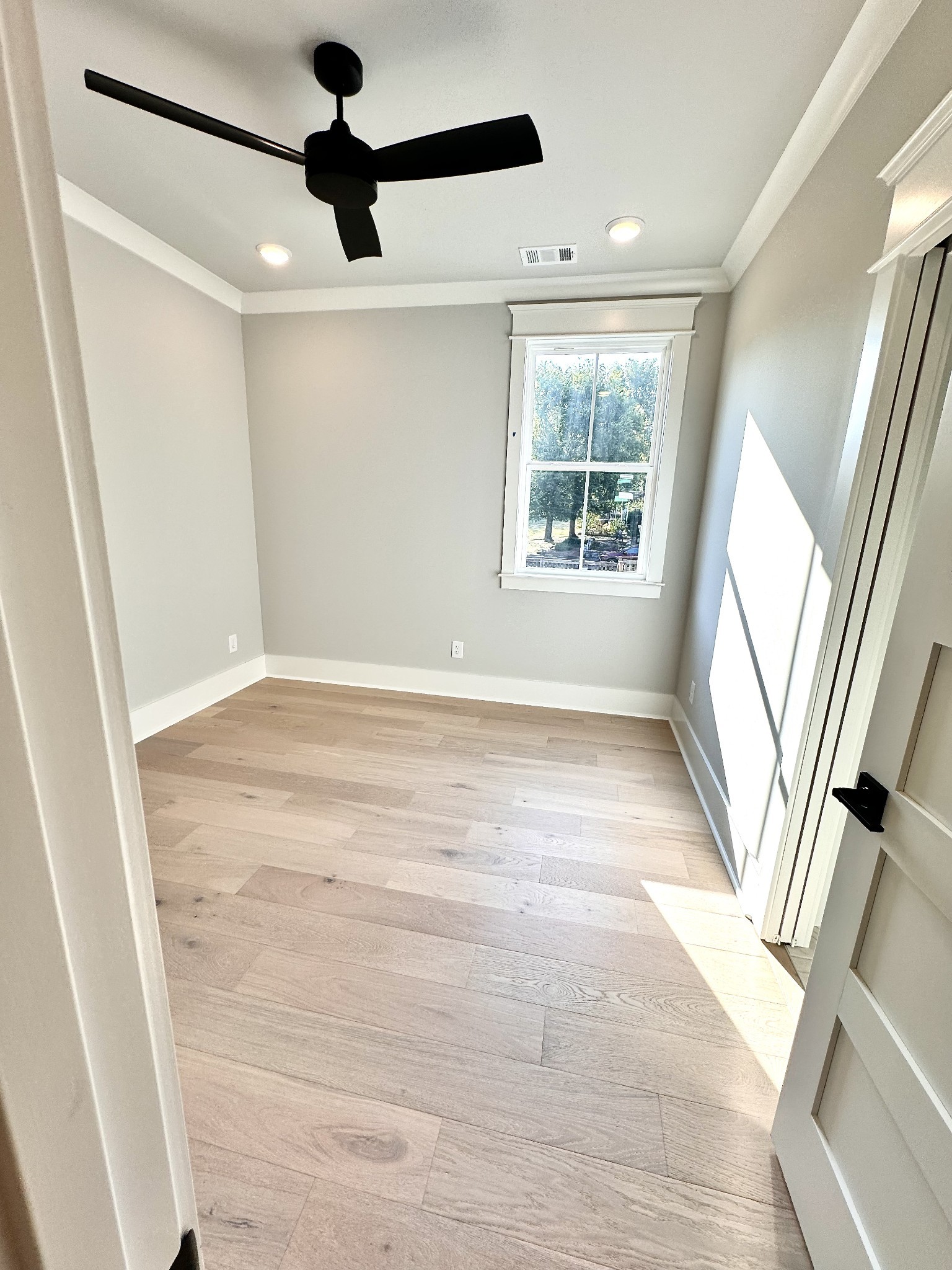 542A Starliner Dr