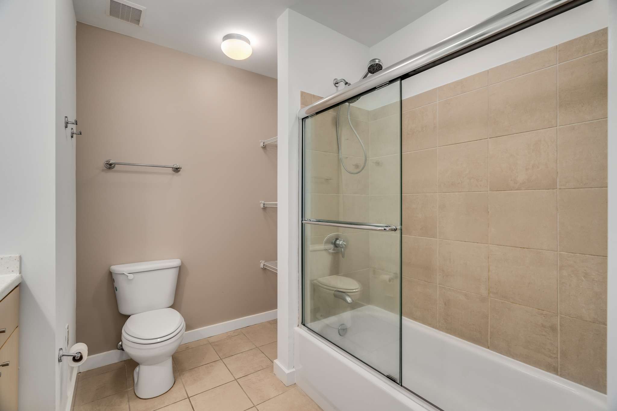 807 18th Ave, S Unit: 109