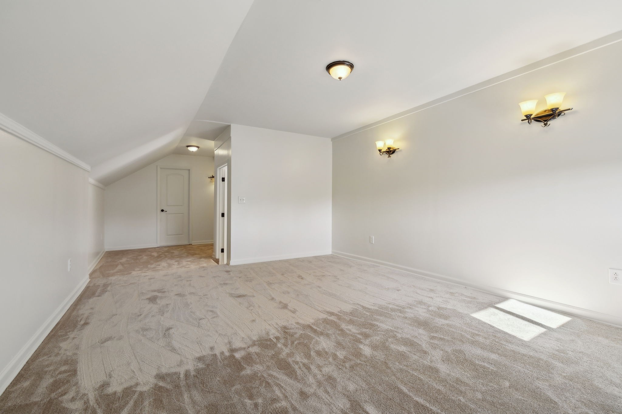 6305 Leconte Park