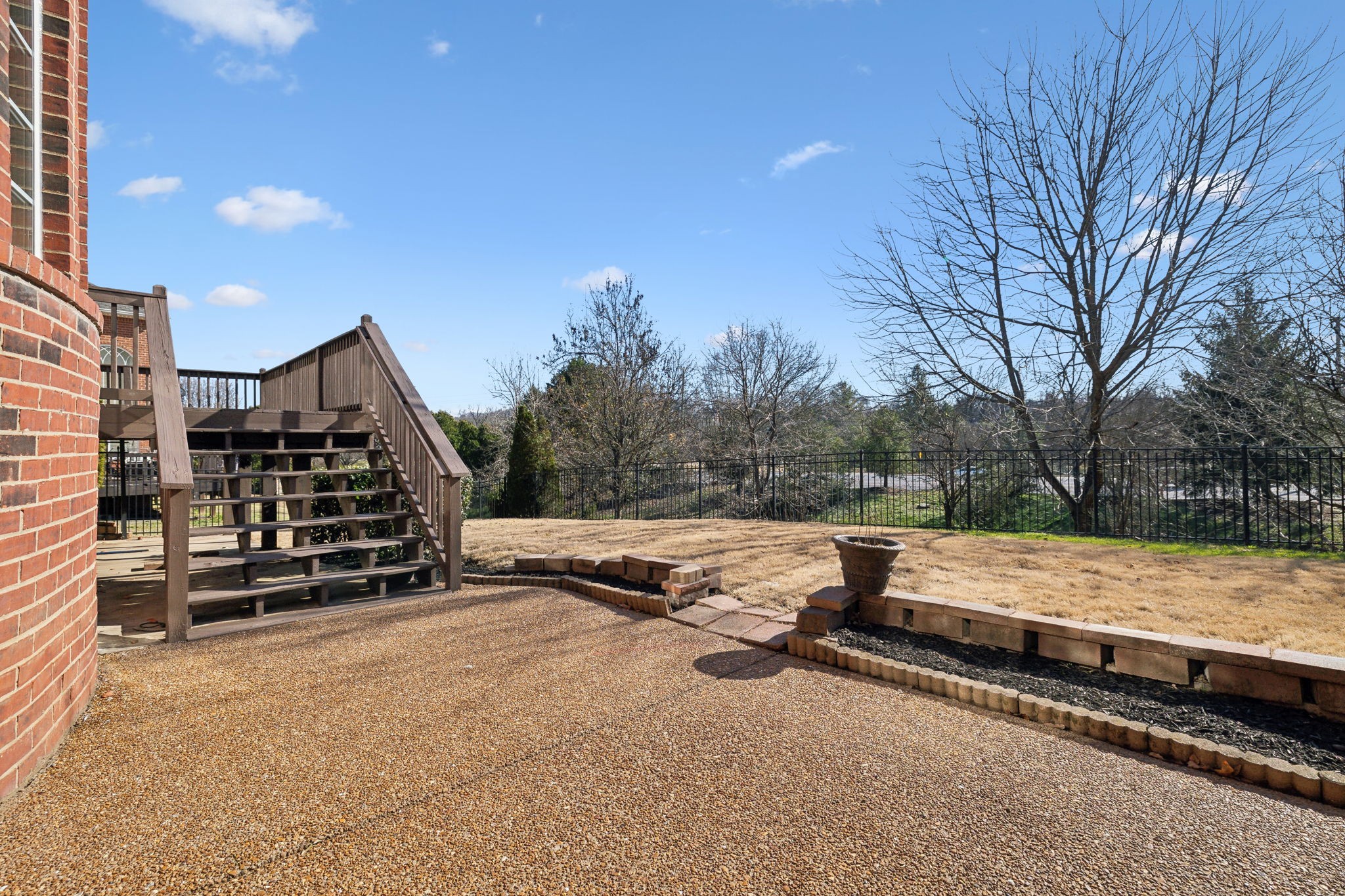 6305 Leconte Park