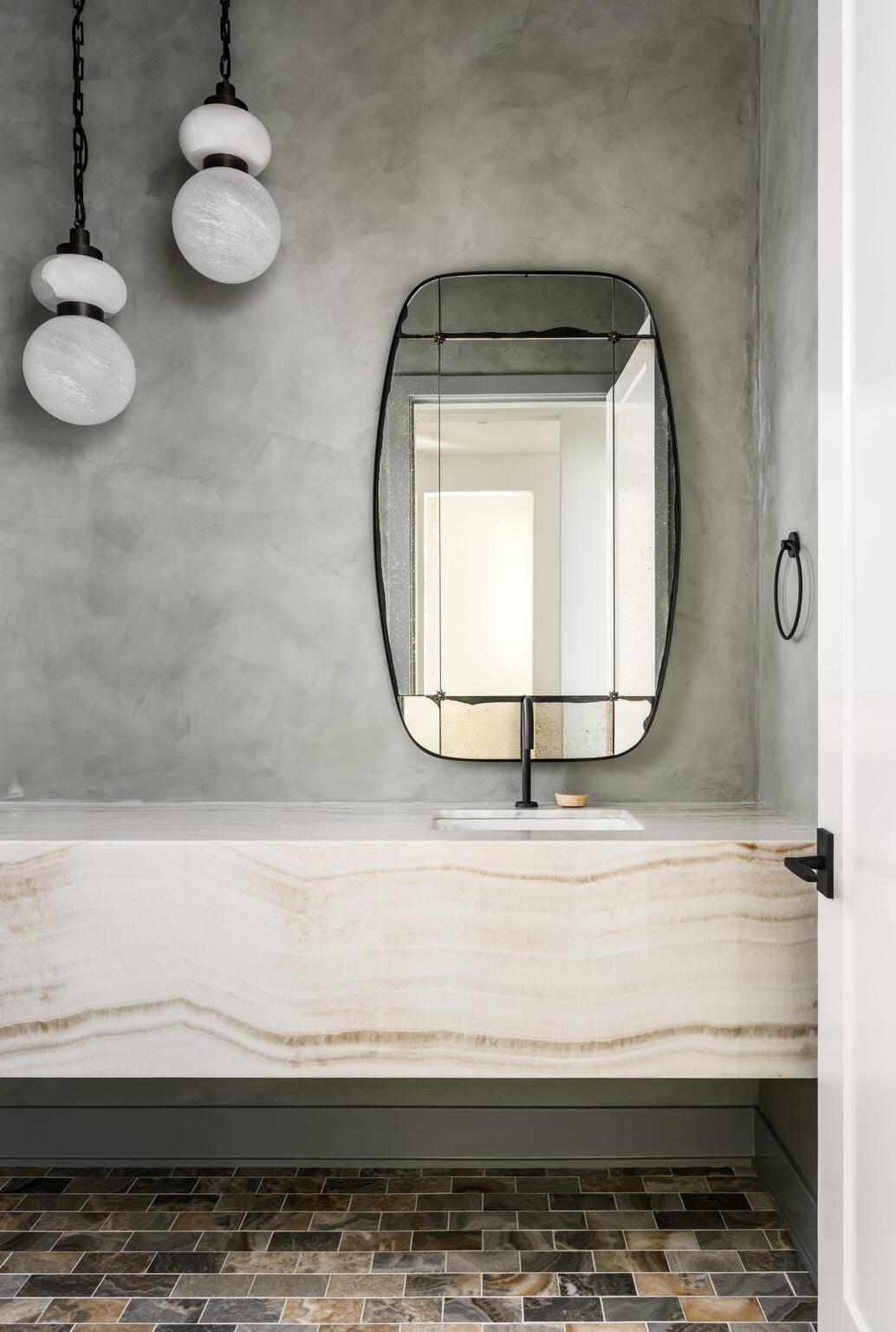 6315 East Valley Road