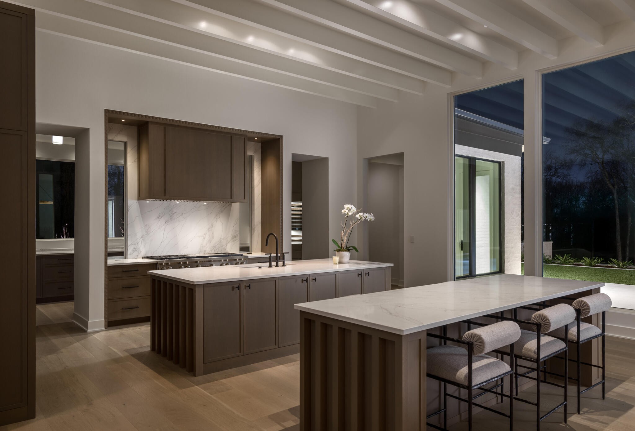 6315 East Valley Road