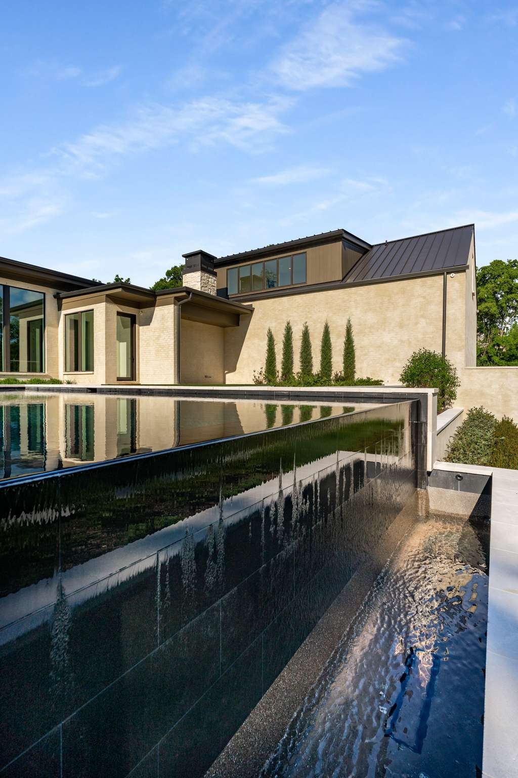 6315 East Valley Road