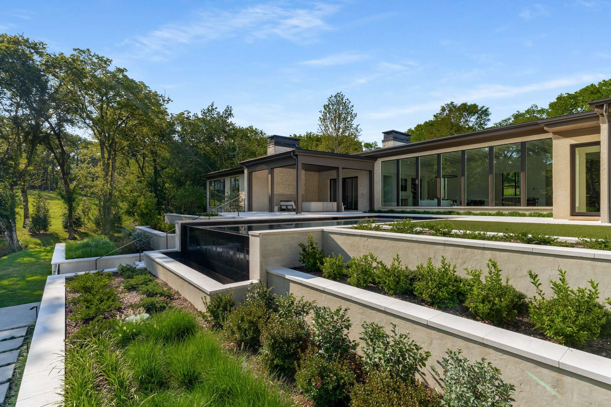 6315 East Valley Road