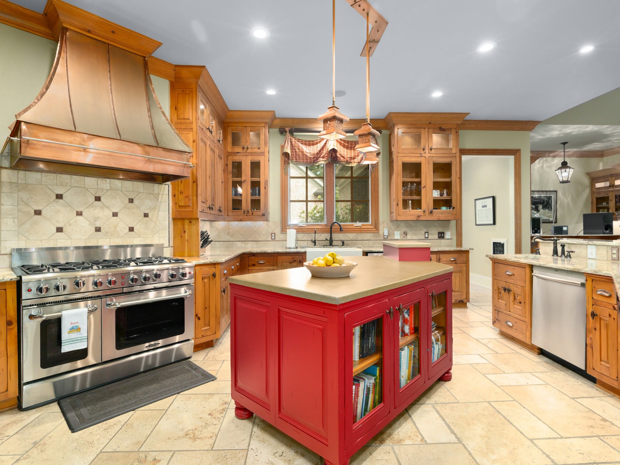 1066 Vaughn Crest Dr