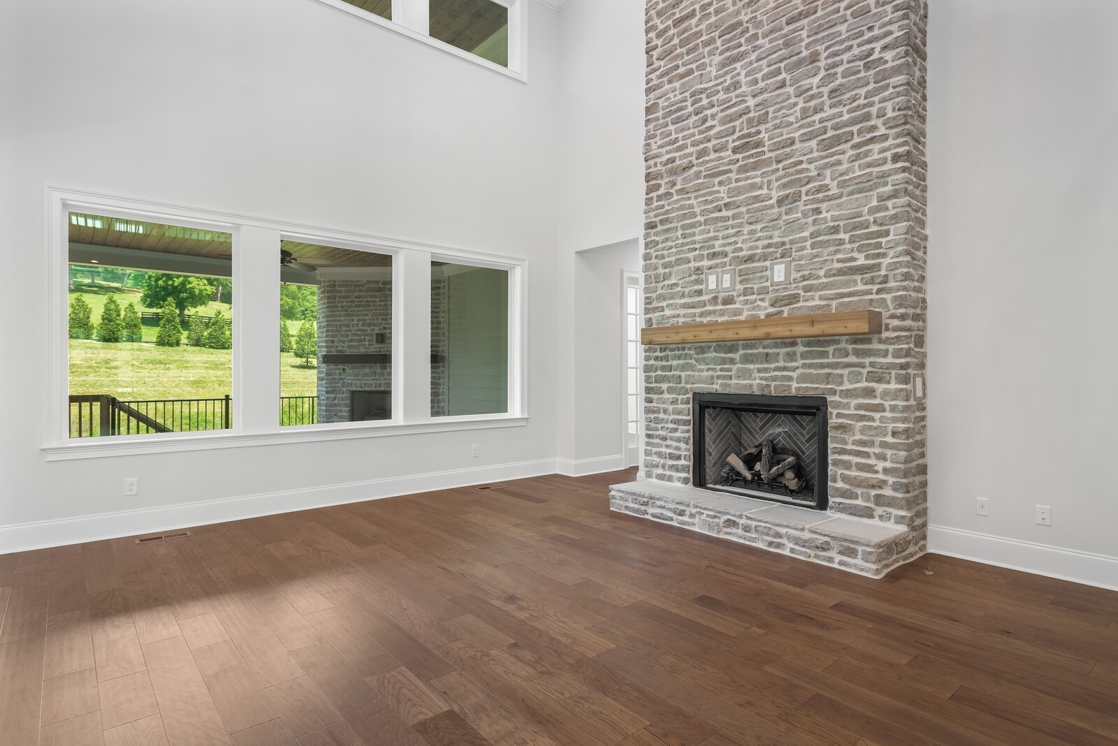 7031 Starnes Creek Blvd