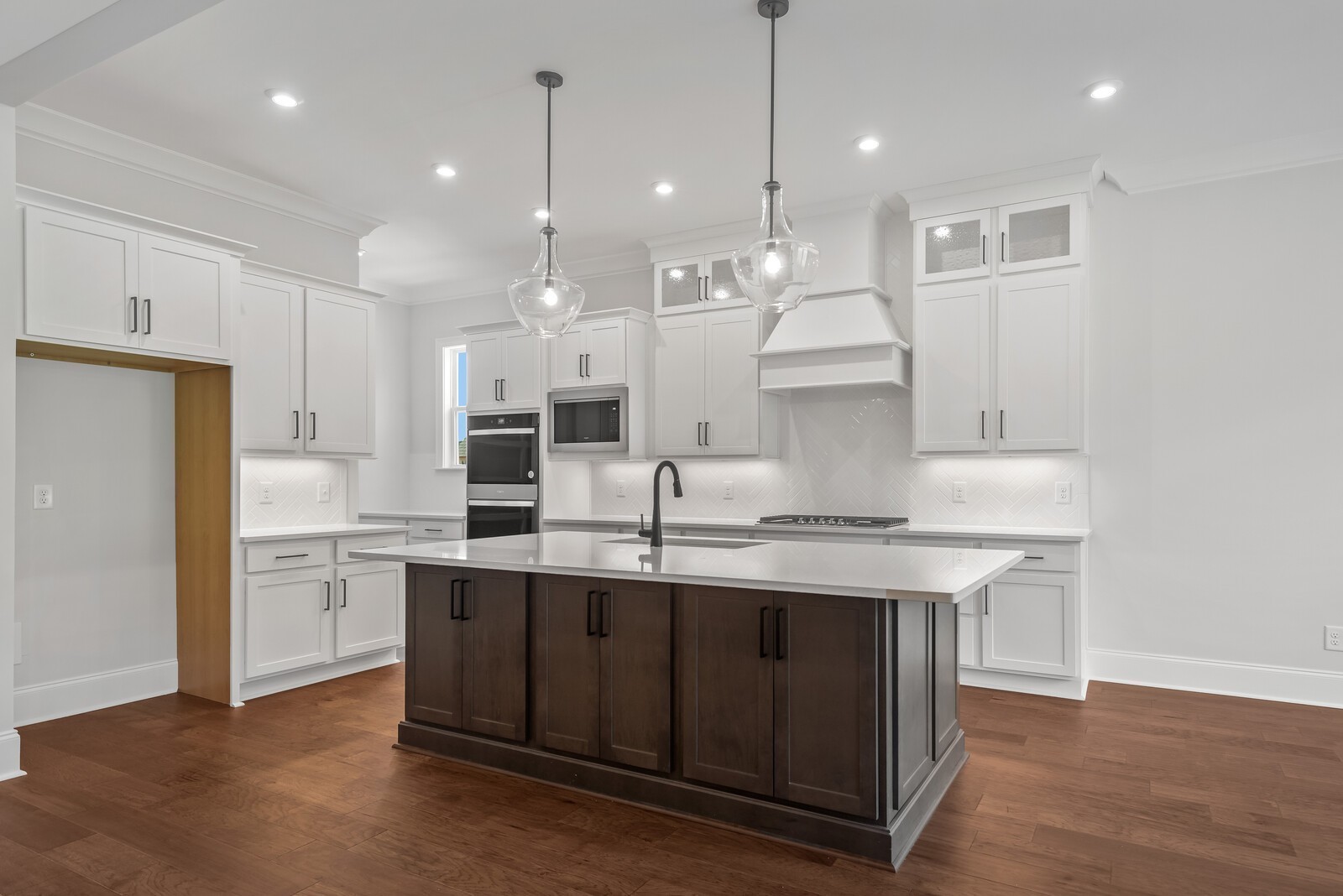 7031 Starnes Creek Blvd