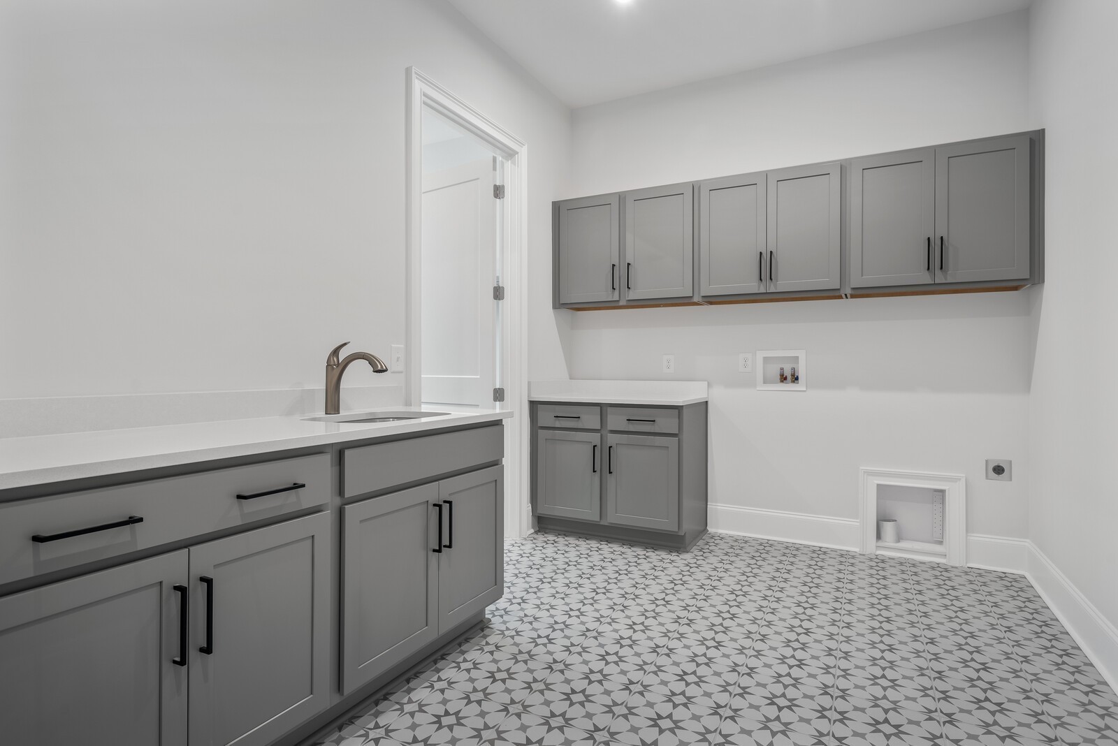 7031 Starnes Creek Blvd