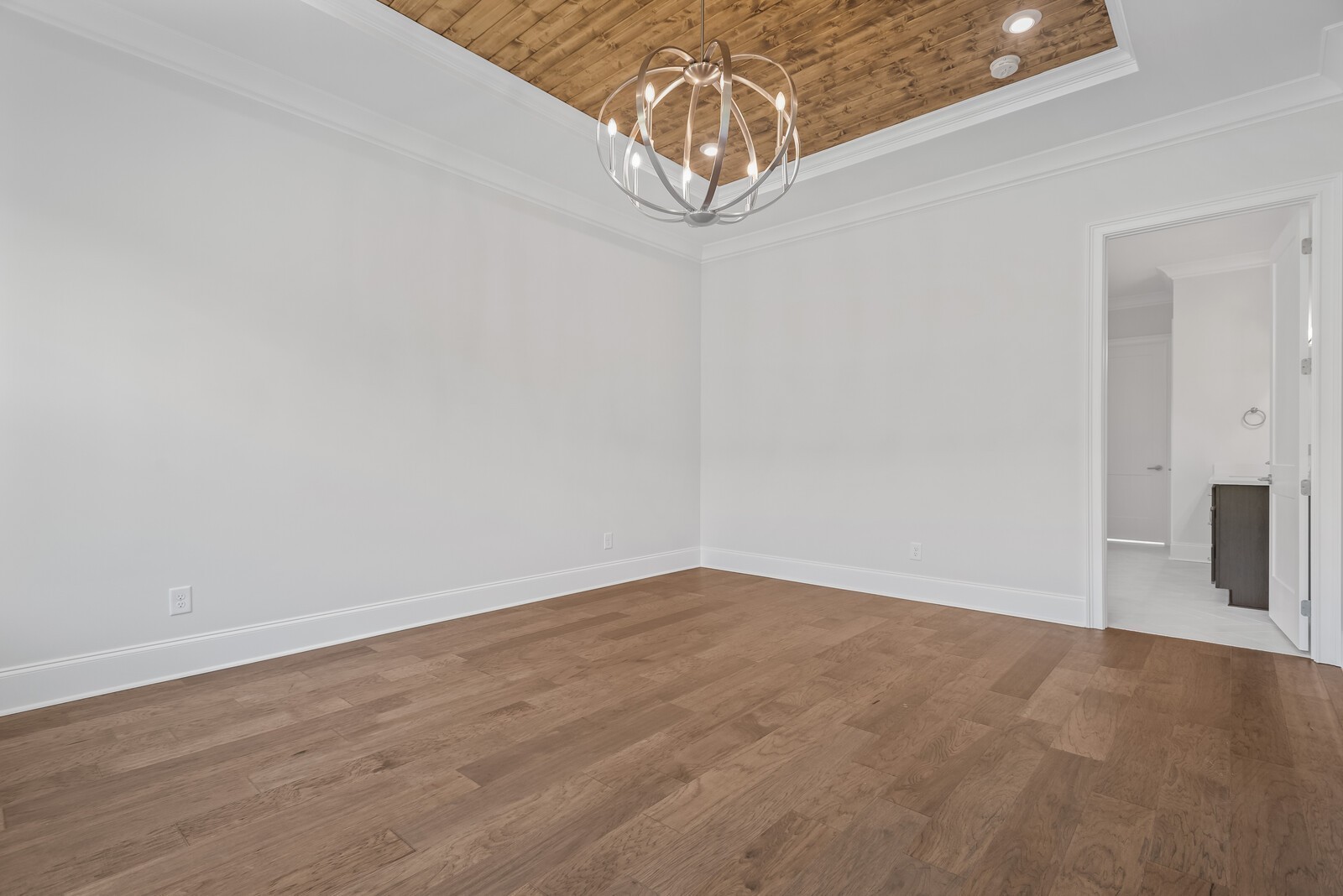 7031 Starnes Creek Blvd