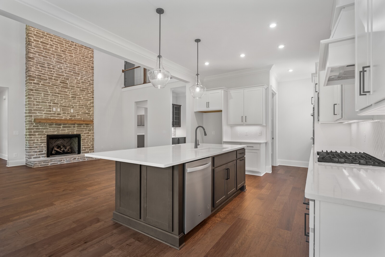 7031 Starnes Creek Blvd