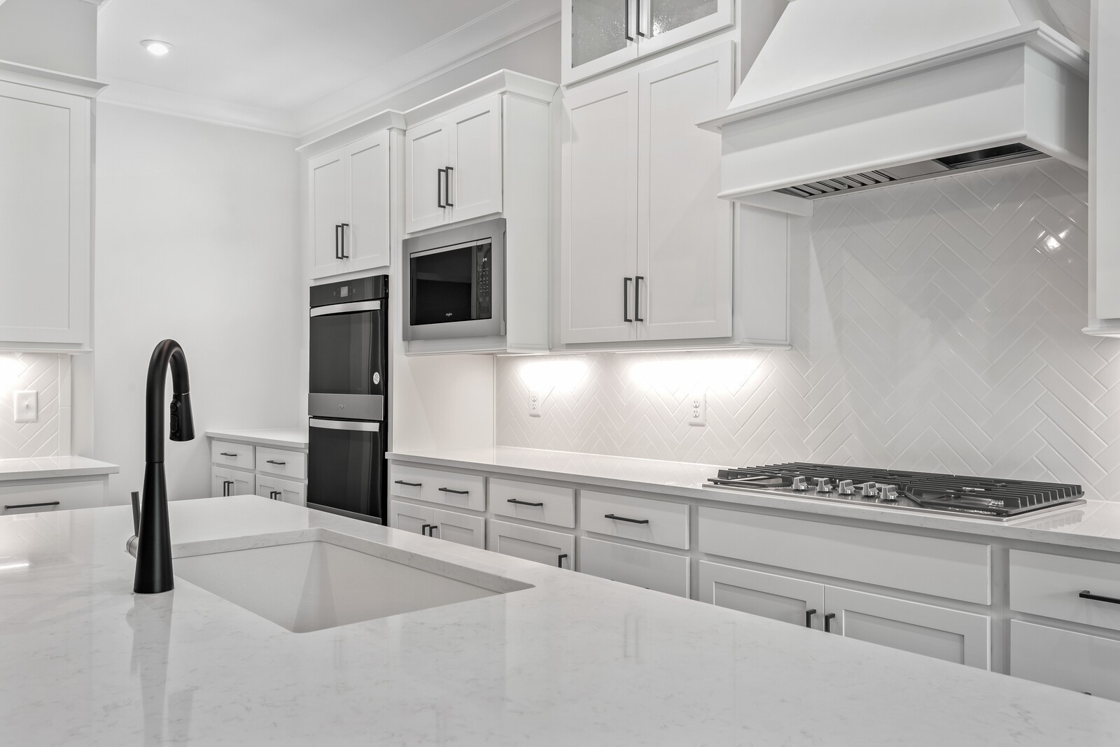 7031 Starnes Creek Blvd