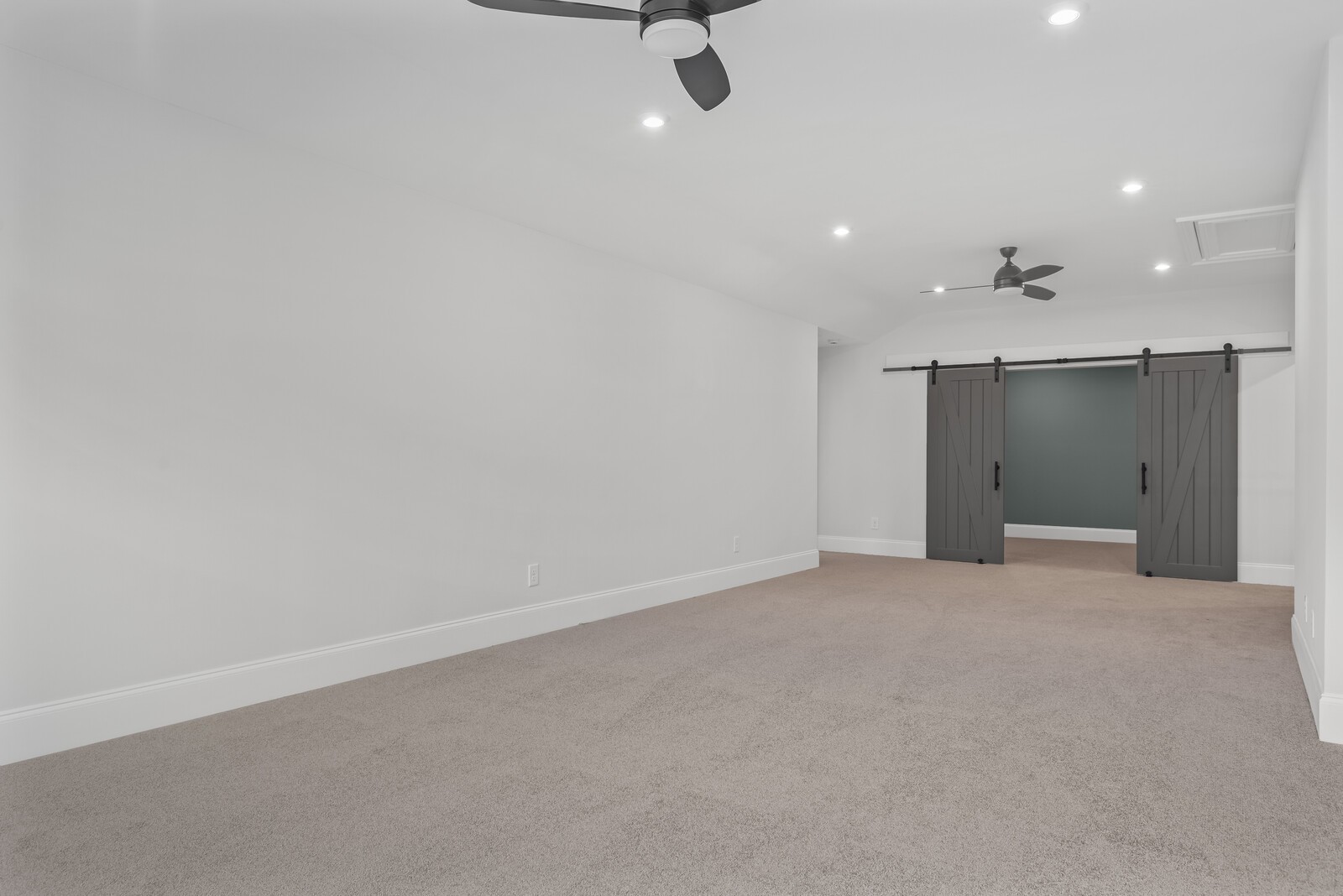 7031 Starnes Creek Blvd