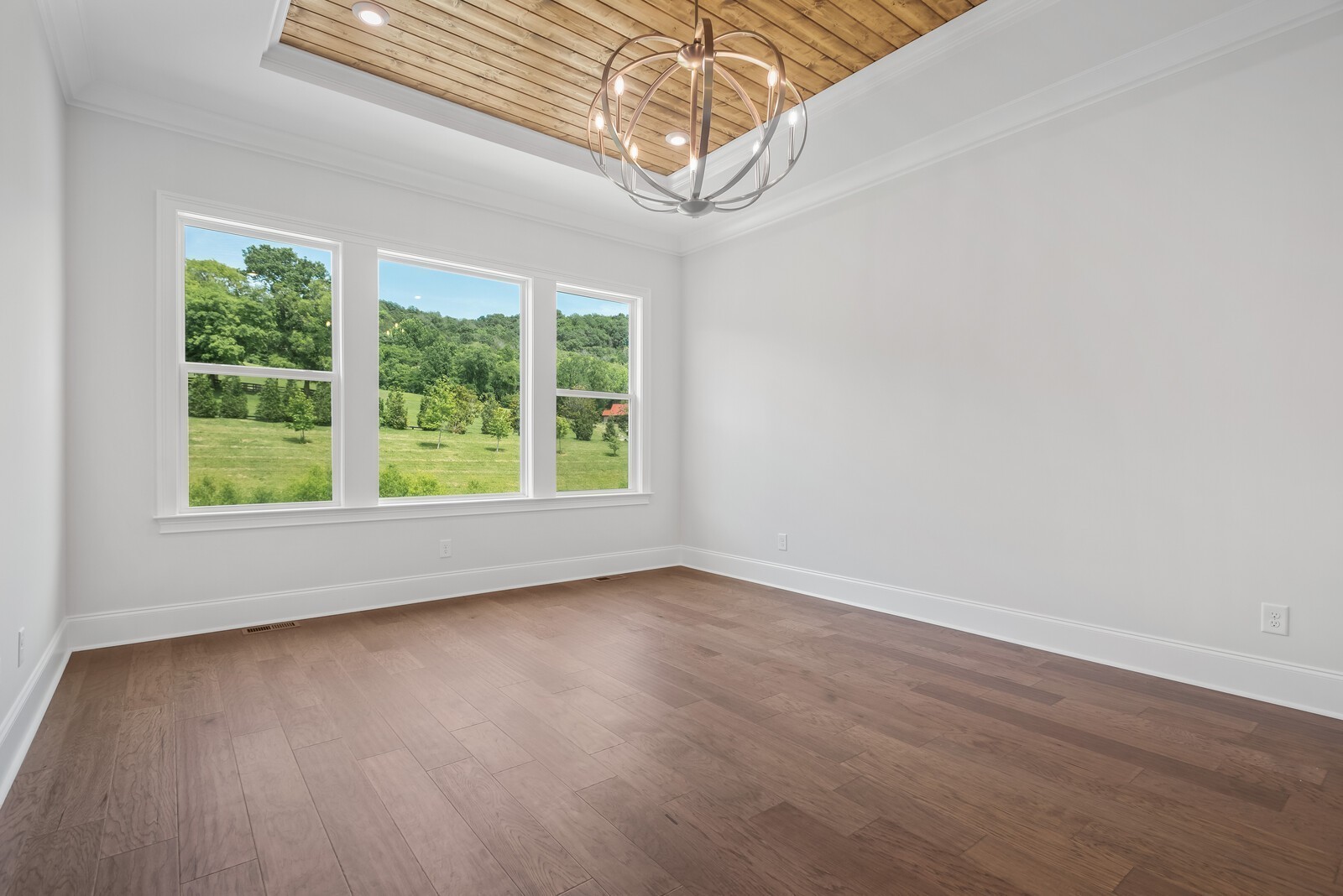 7031 Starnes Creek Blvd