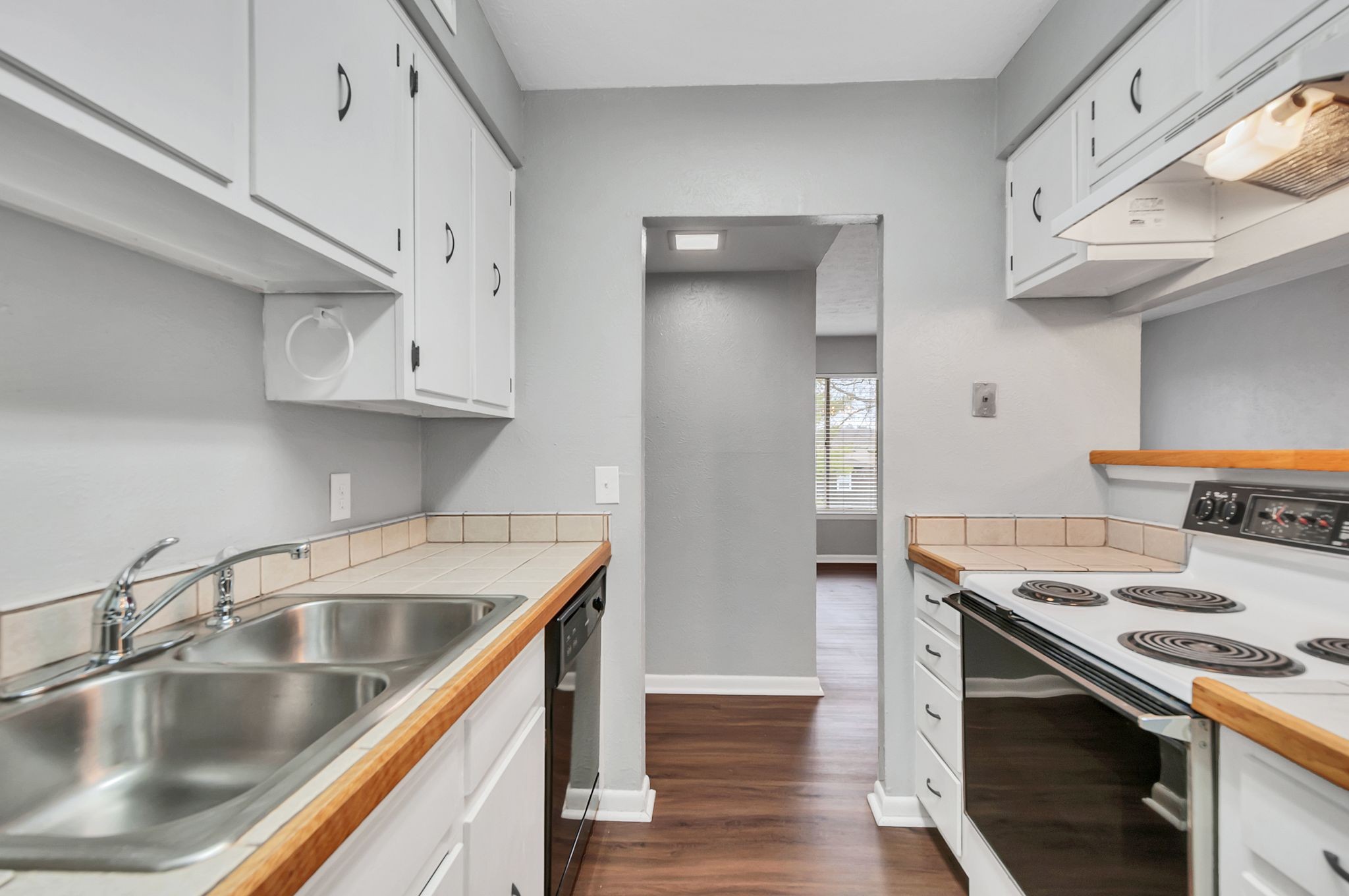 810 Bellevue Rd Unit: 228