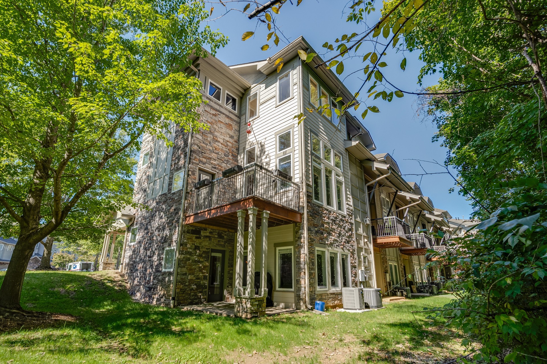 320 Old Hickory Blvd Unit: 1000