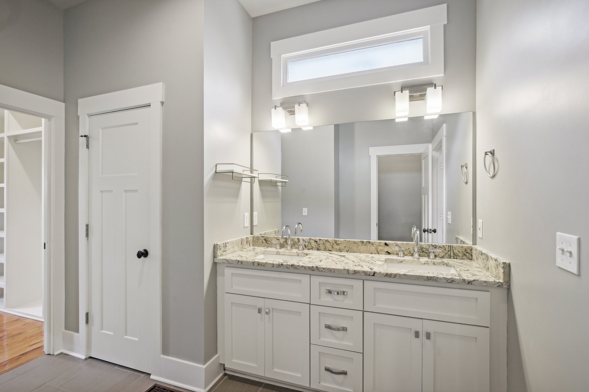 1537 Battlefield Dr Unit: A
