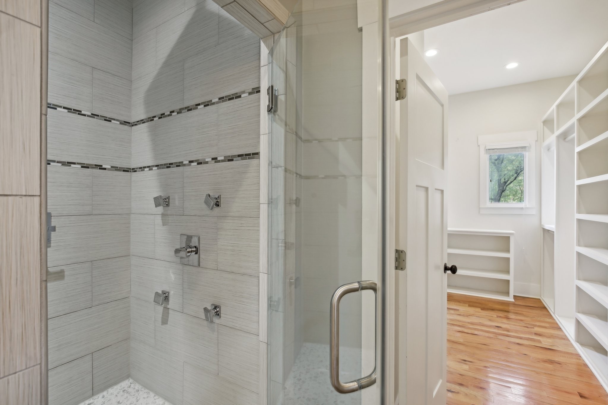 1537 Battlefield Dr Unit: A
