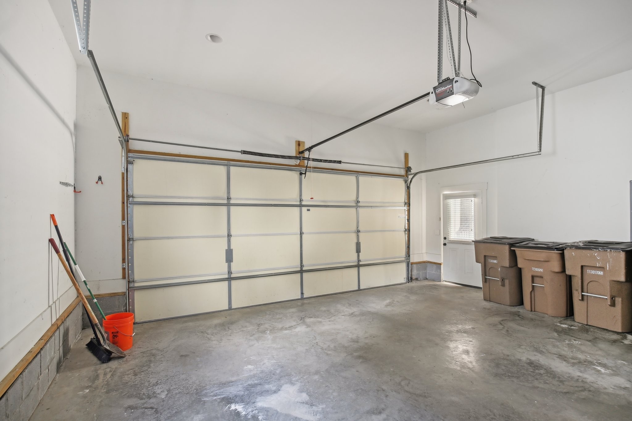1537 Battlefield Dr Unit: A
