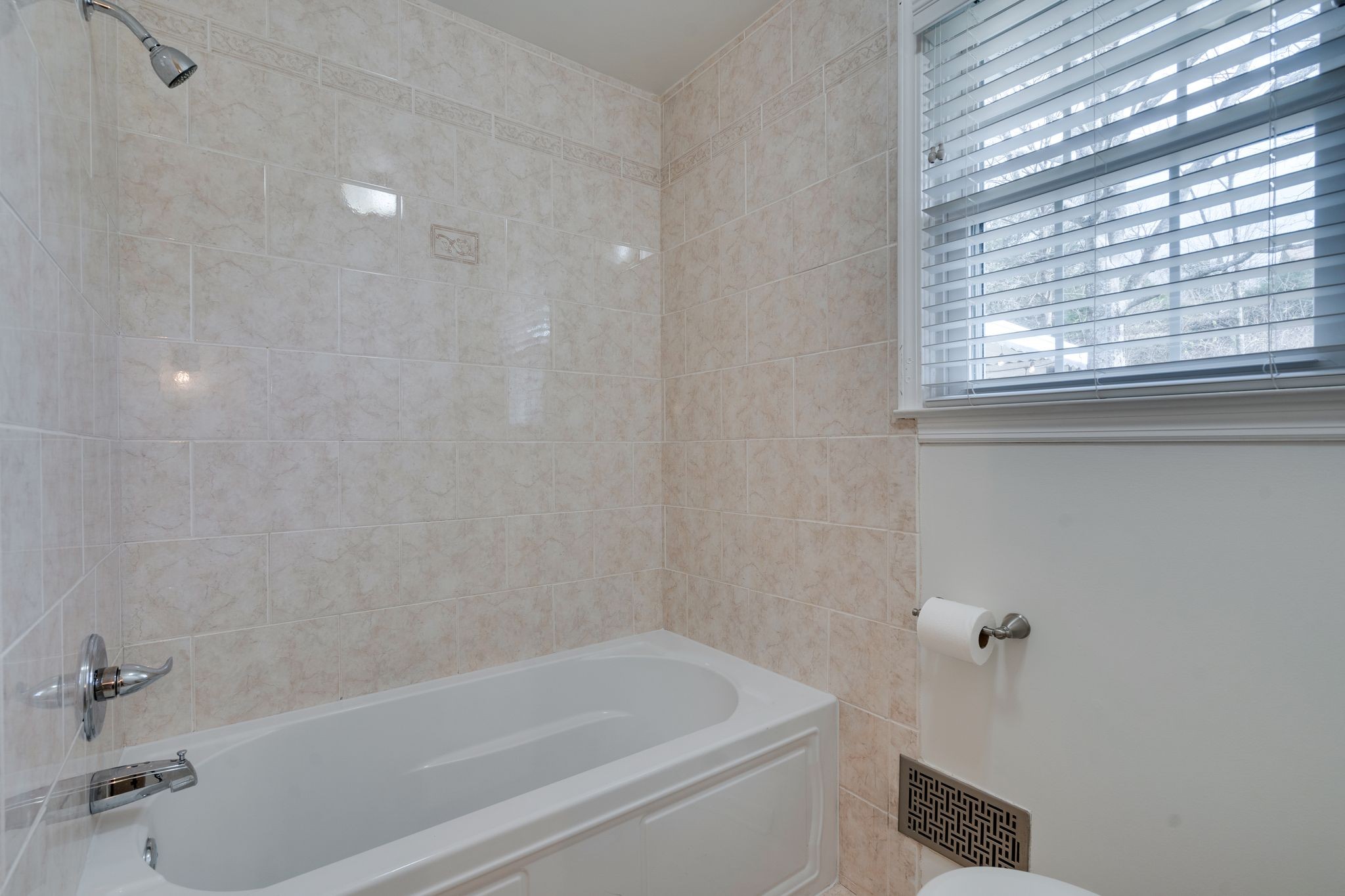 5124 Ashley Drive