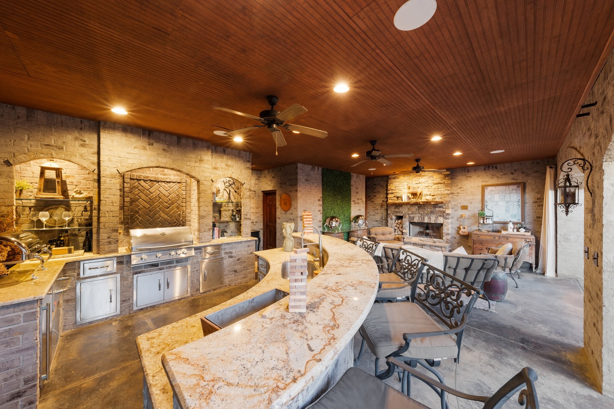 1416 Latimer Ln