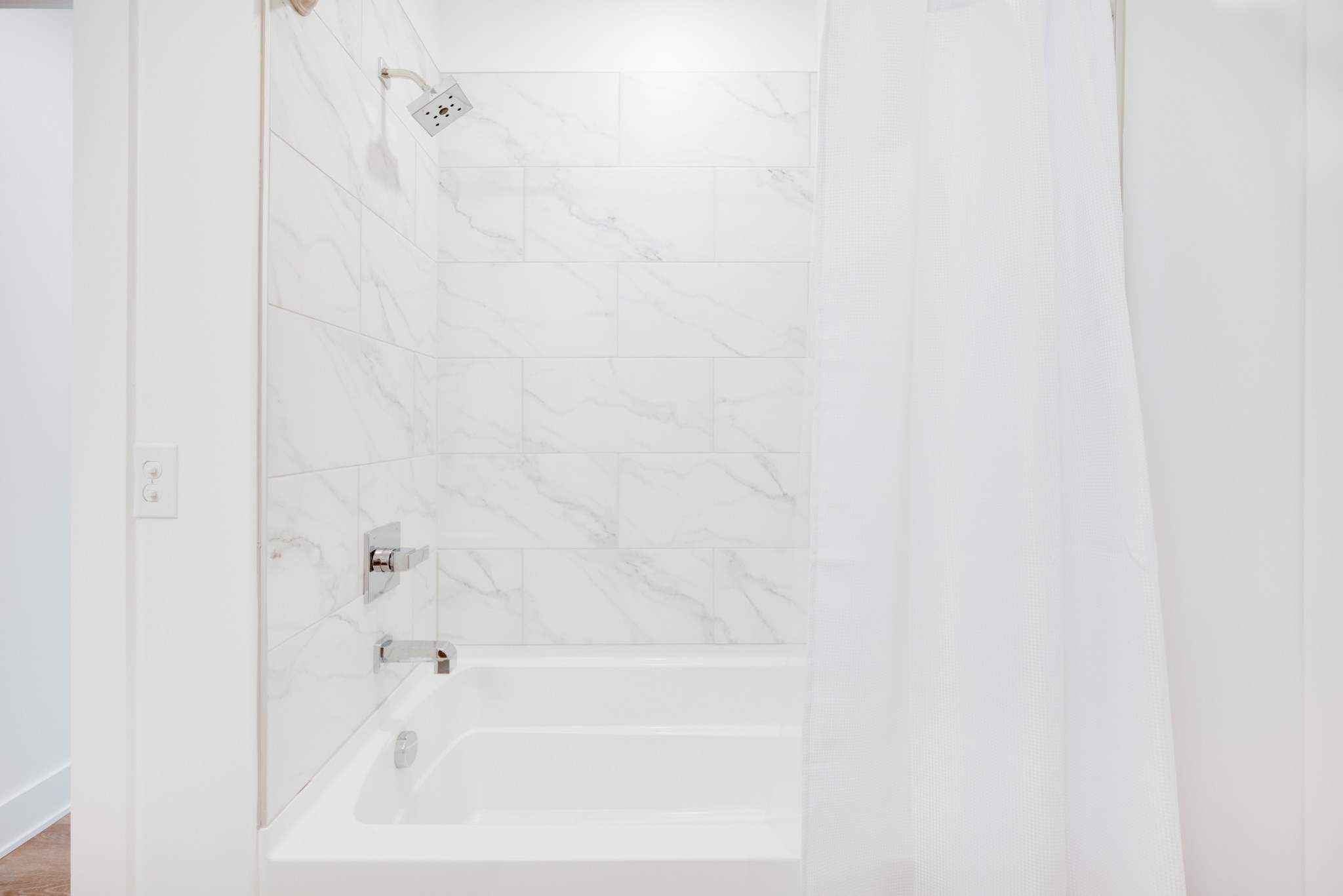 542 Southgate Ave Unit: 215