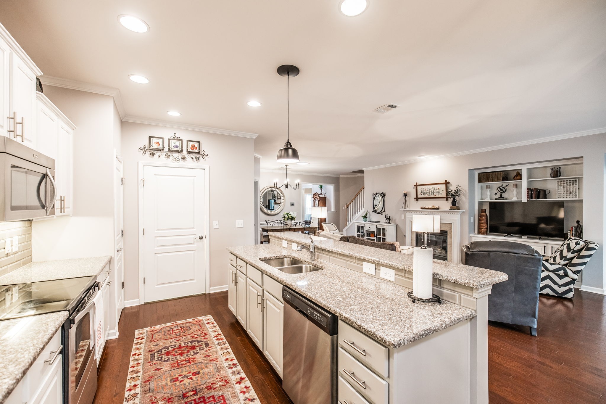 126 Privateer Ln
