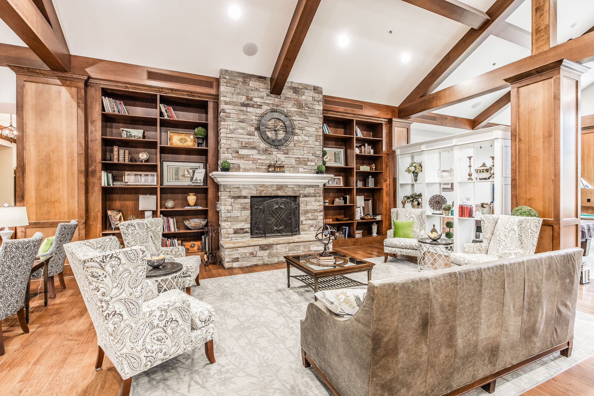 126 Privateer Ln