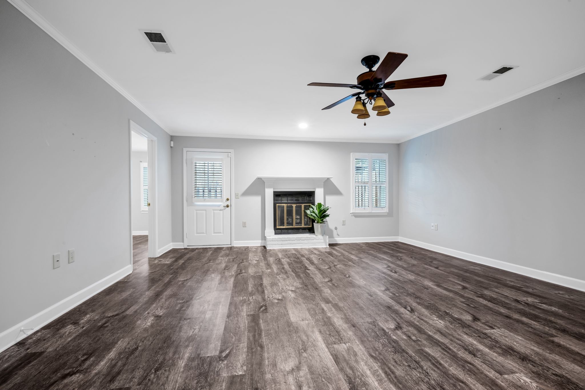 810 Marquette Dr