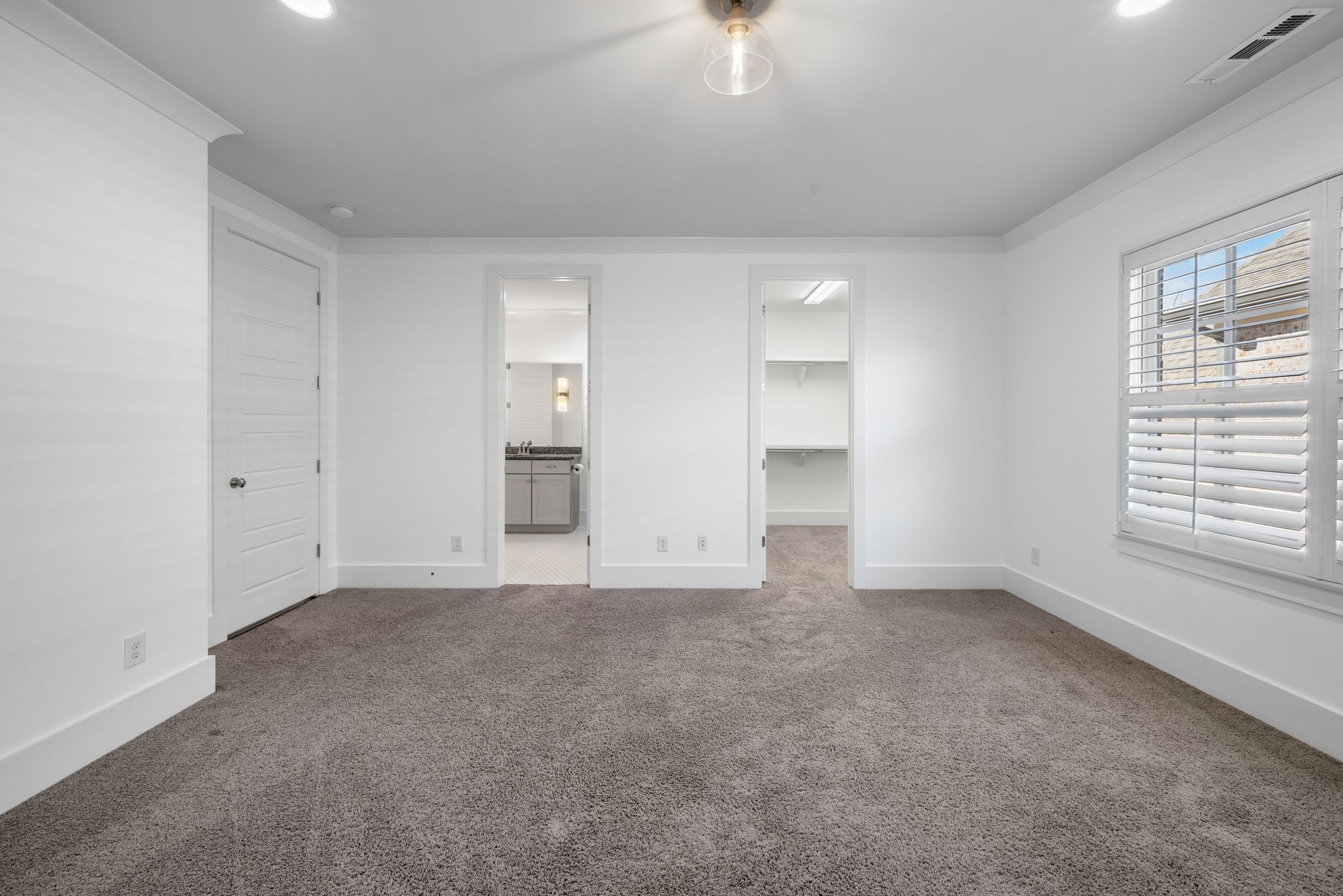 112 Ransom Ave