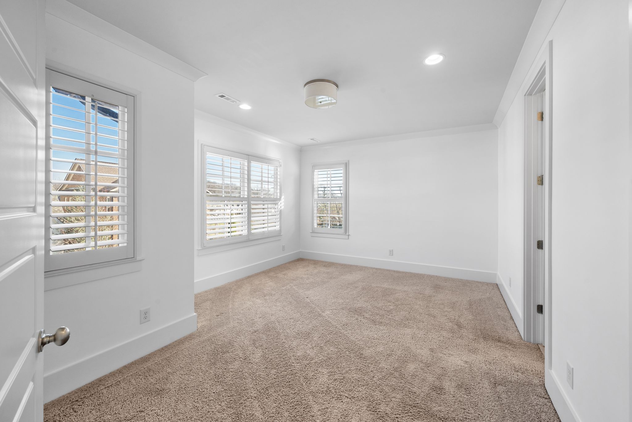 112 Ransom Ave