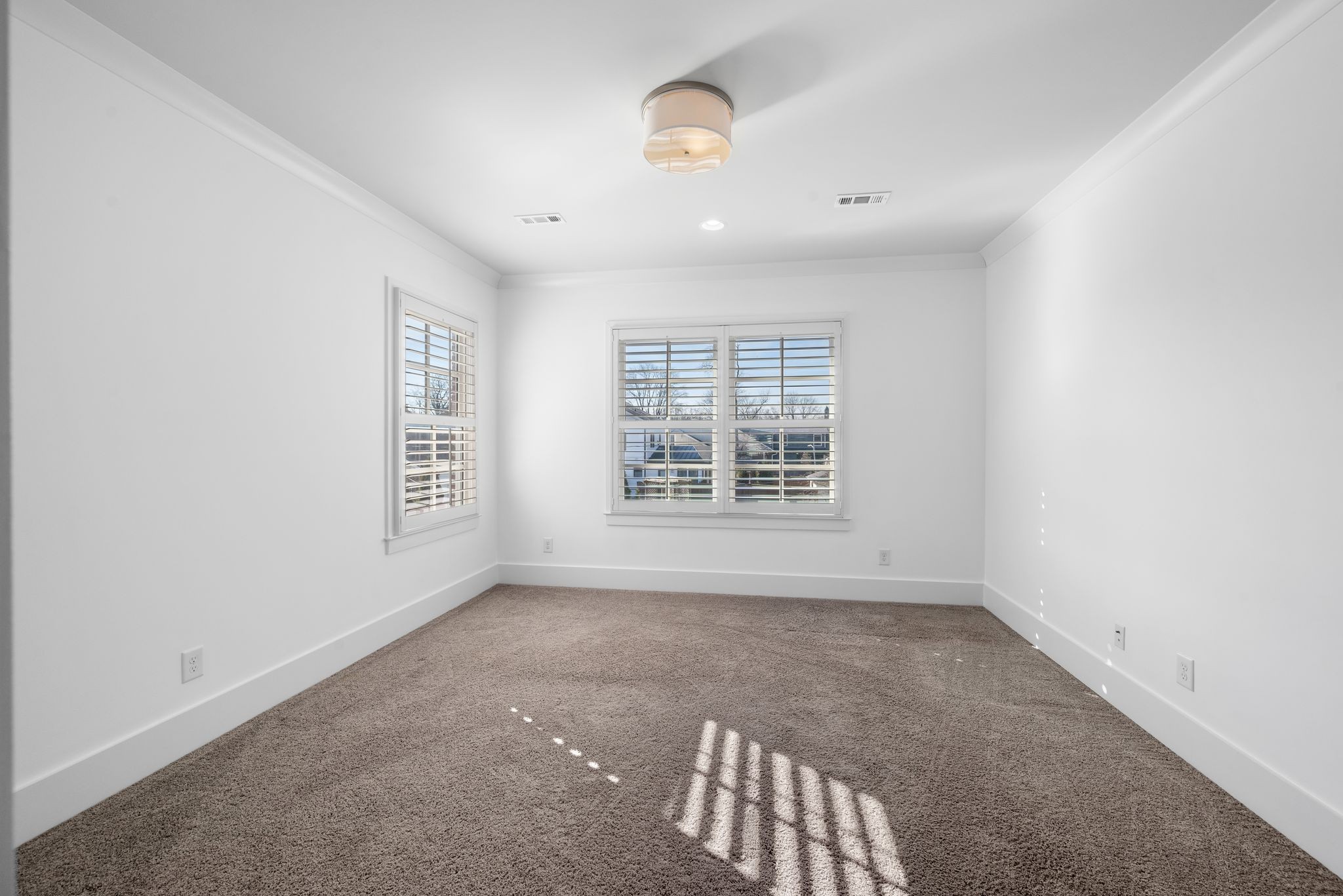 112 Ransom Ave