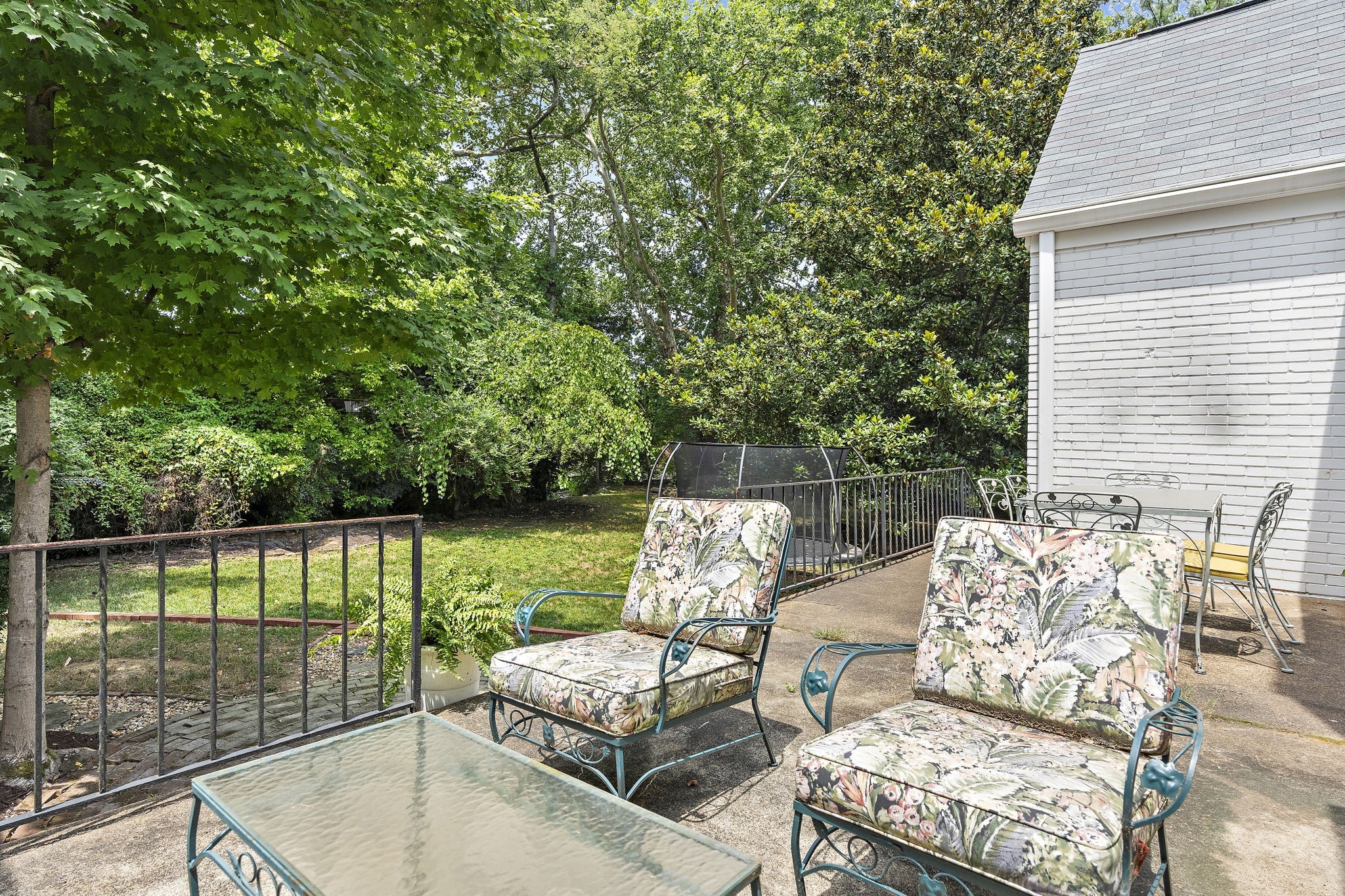3601 Woodmont Ln