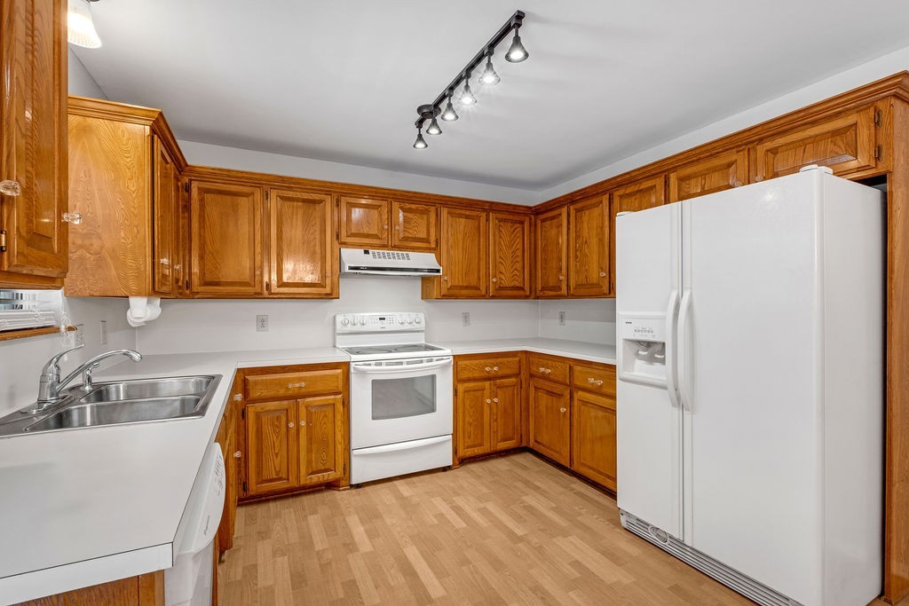 2809 Airwood Dr