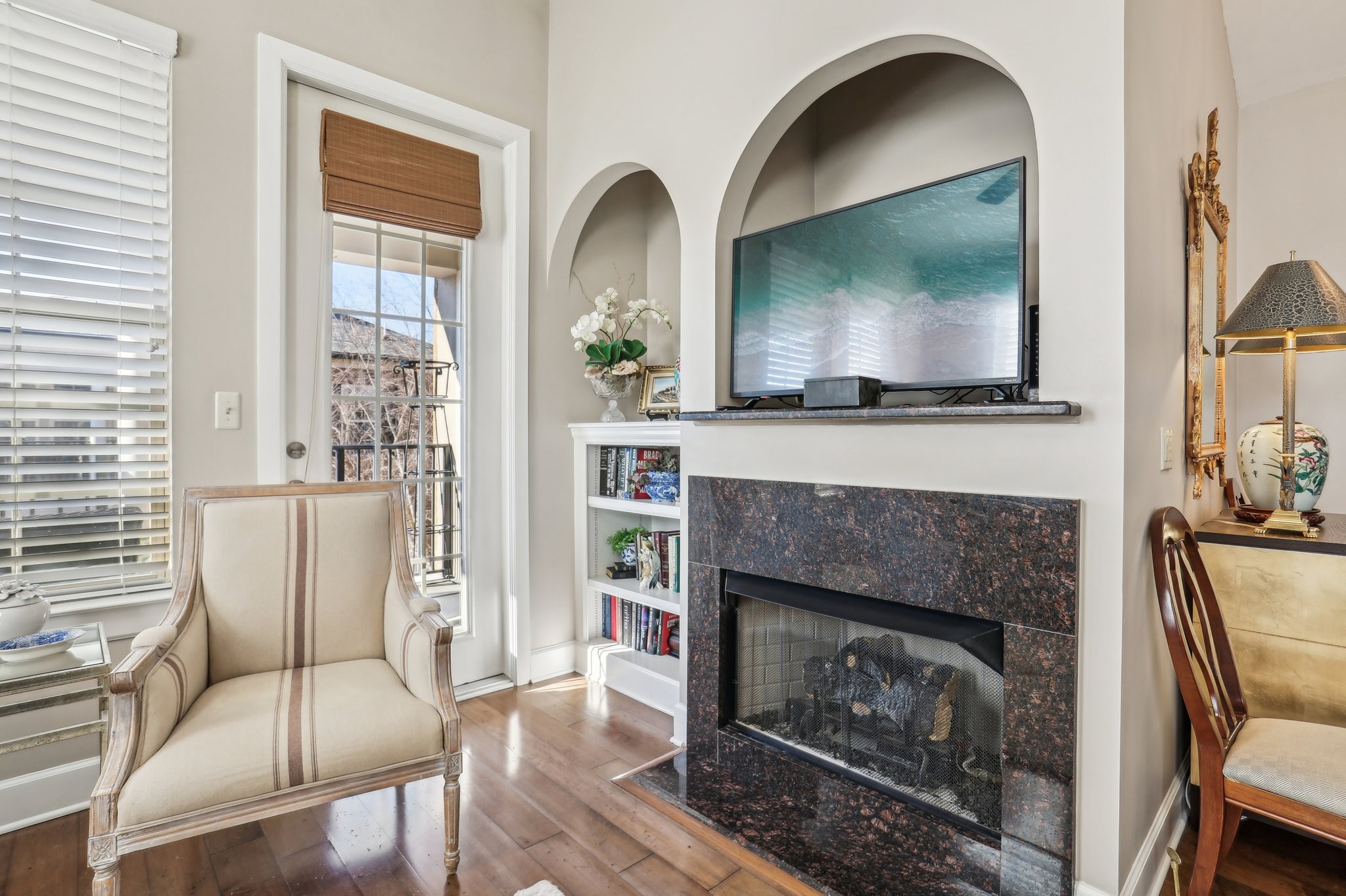 309 Seven Springs Way Unit: 405