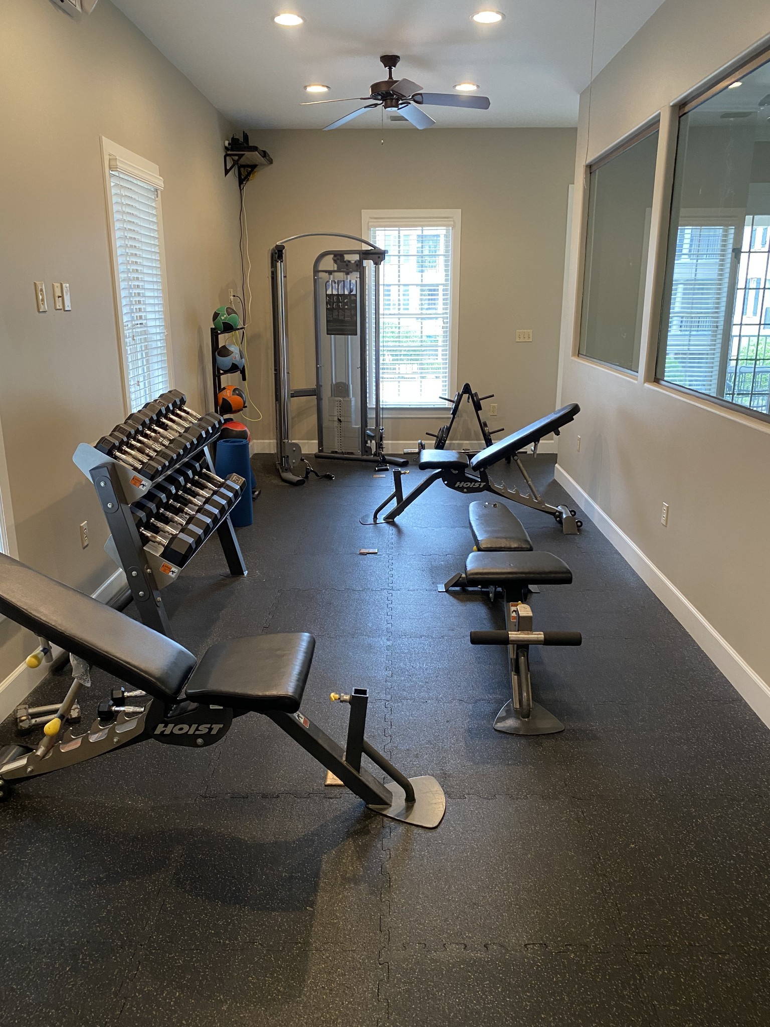 309 Seven Springs Way Unit: 405