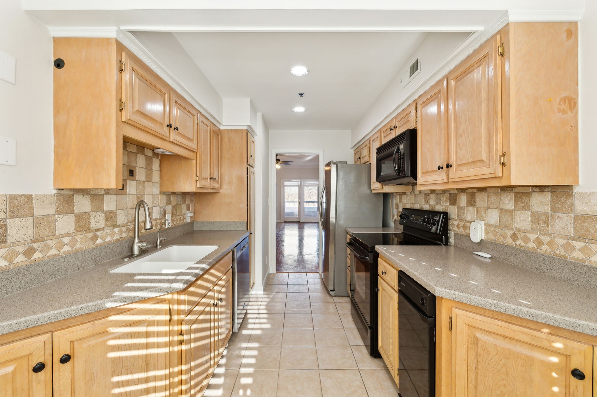 3818 West End Ave Unit: 311