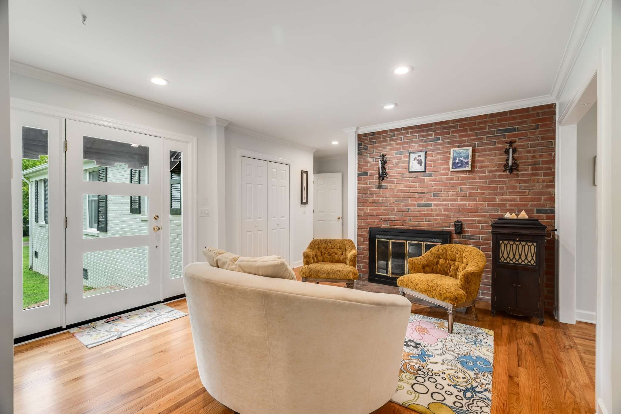 4608 Churchwood Dr