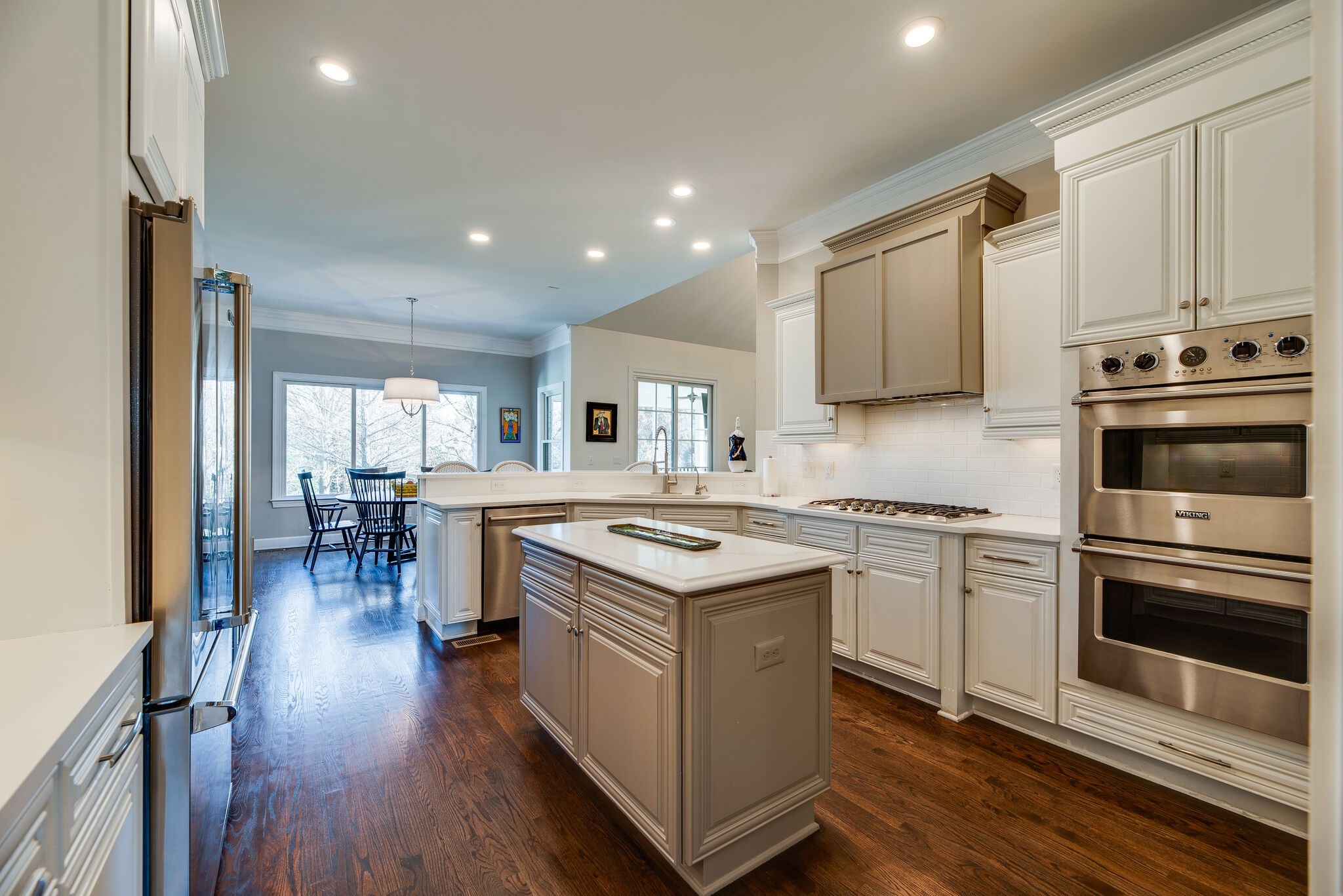 9246 Wardley Park Lane