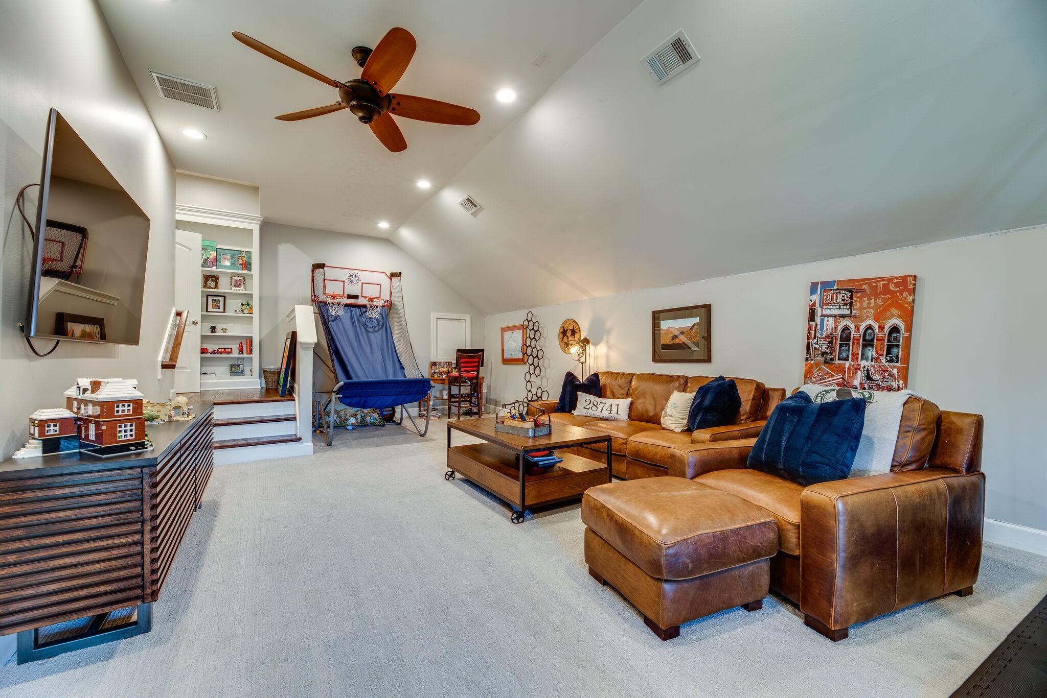 9246 Wardley Park Lane